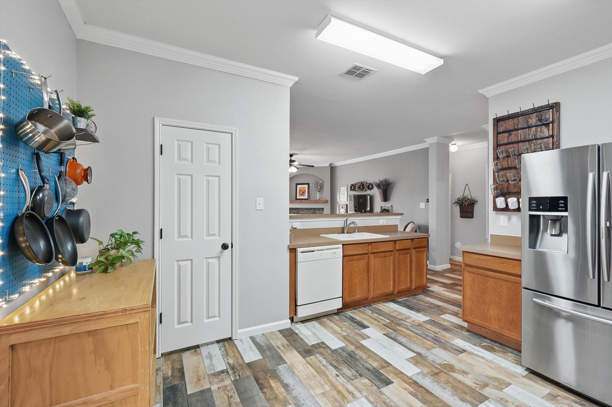1128 Timberlake Lane