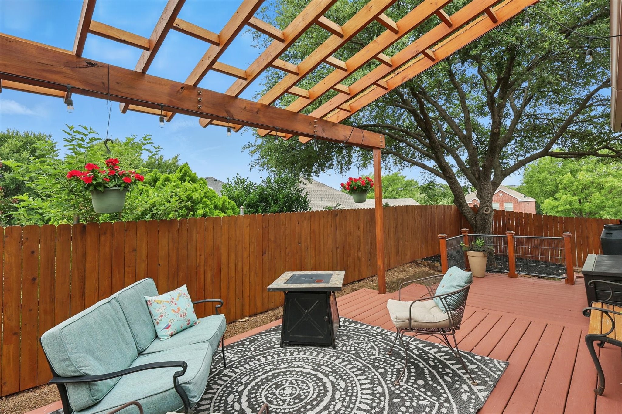 1128 Timberlake Lane