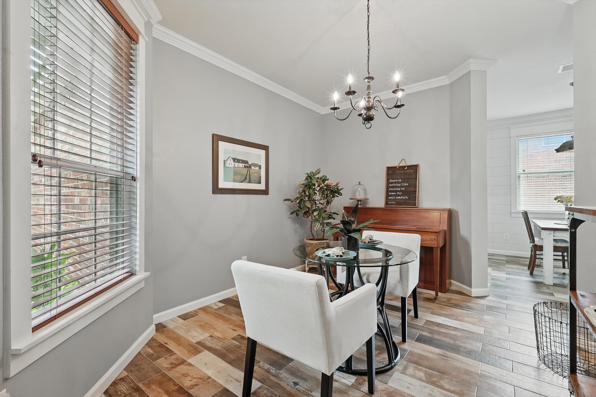 1128 Timberlake Lane