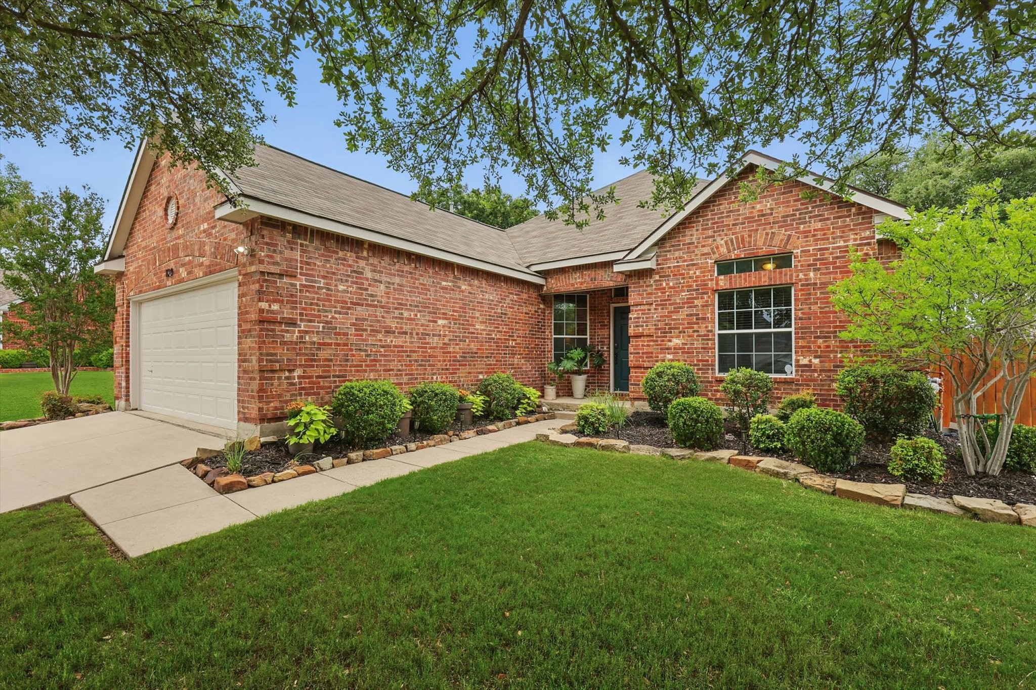 1128 Timberlake Lane