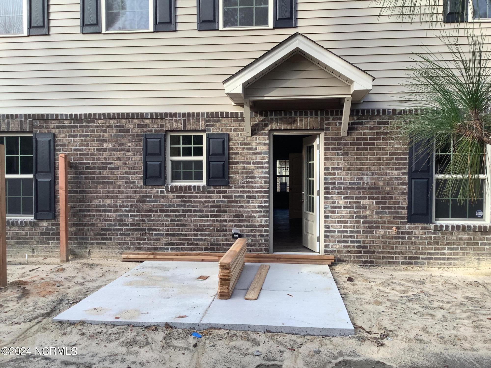 153 Lark Drive Unit: 36