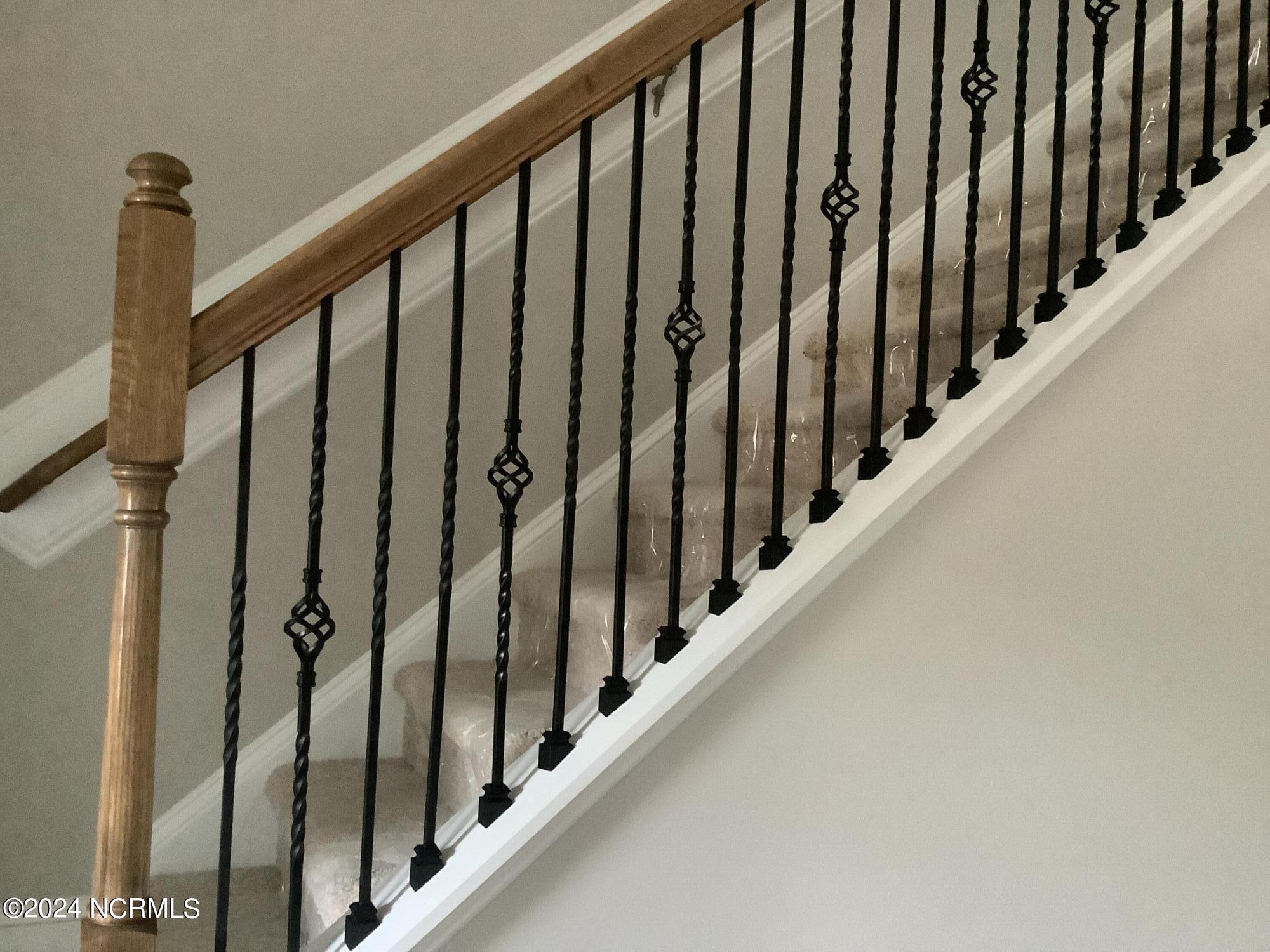 153 Lark Drive Unit: 36