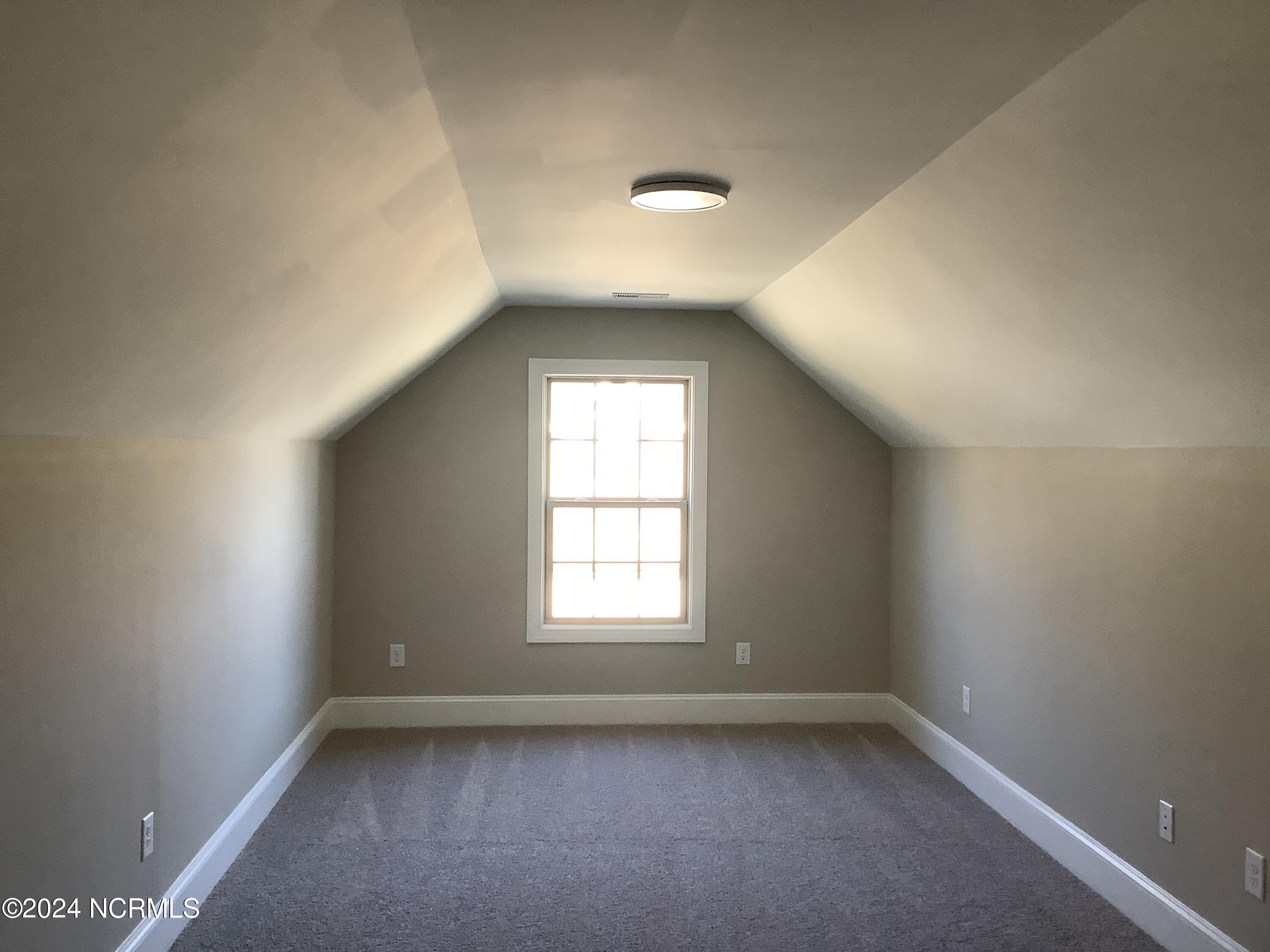 155 Lark Drive Unit: 37