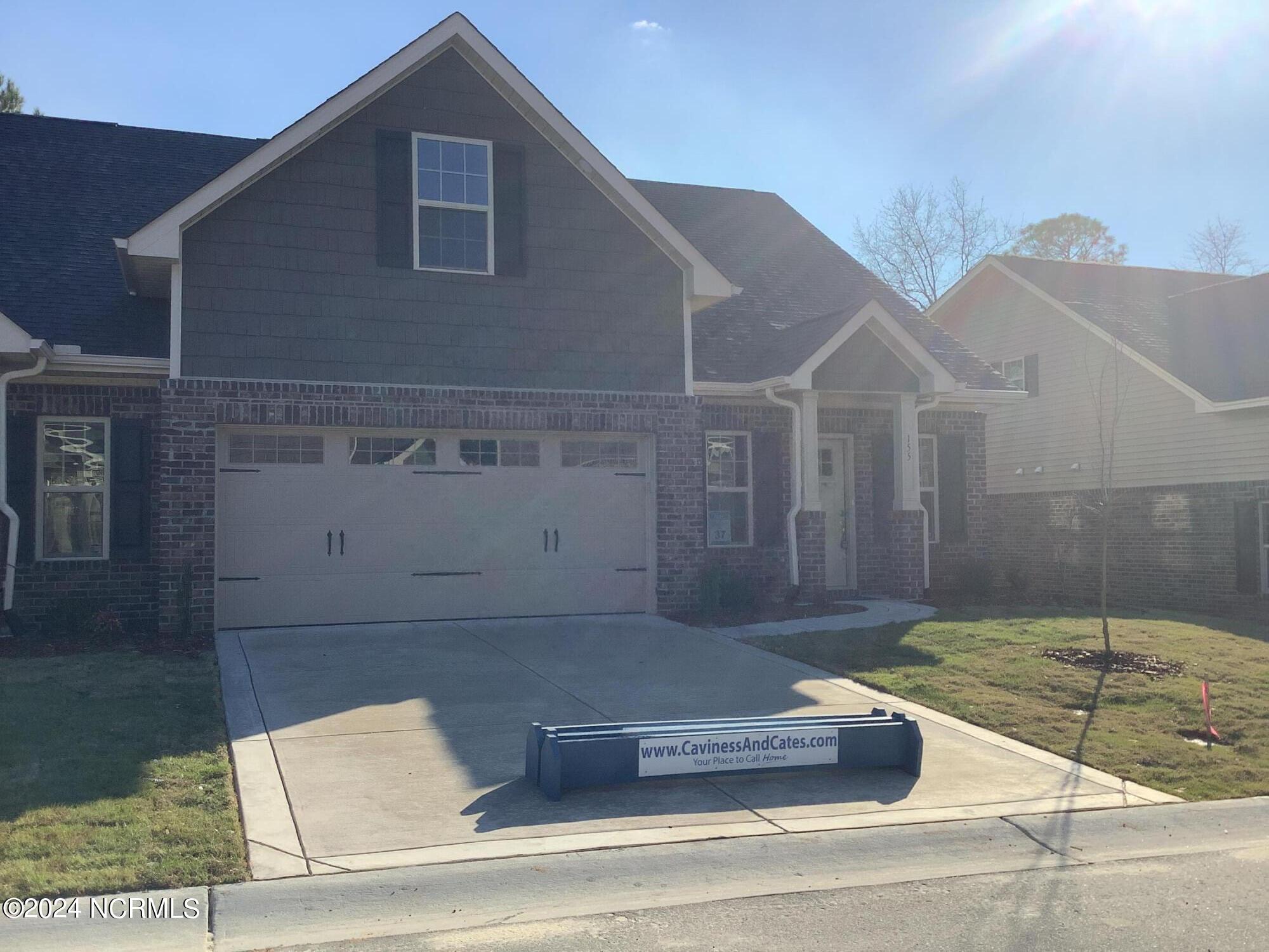 155 Lark Drive Unit: 37