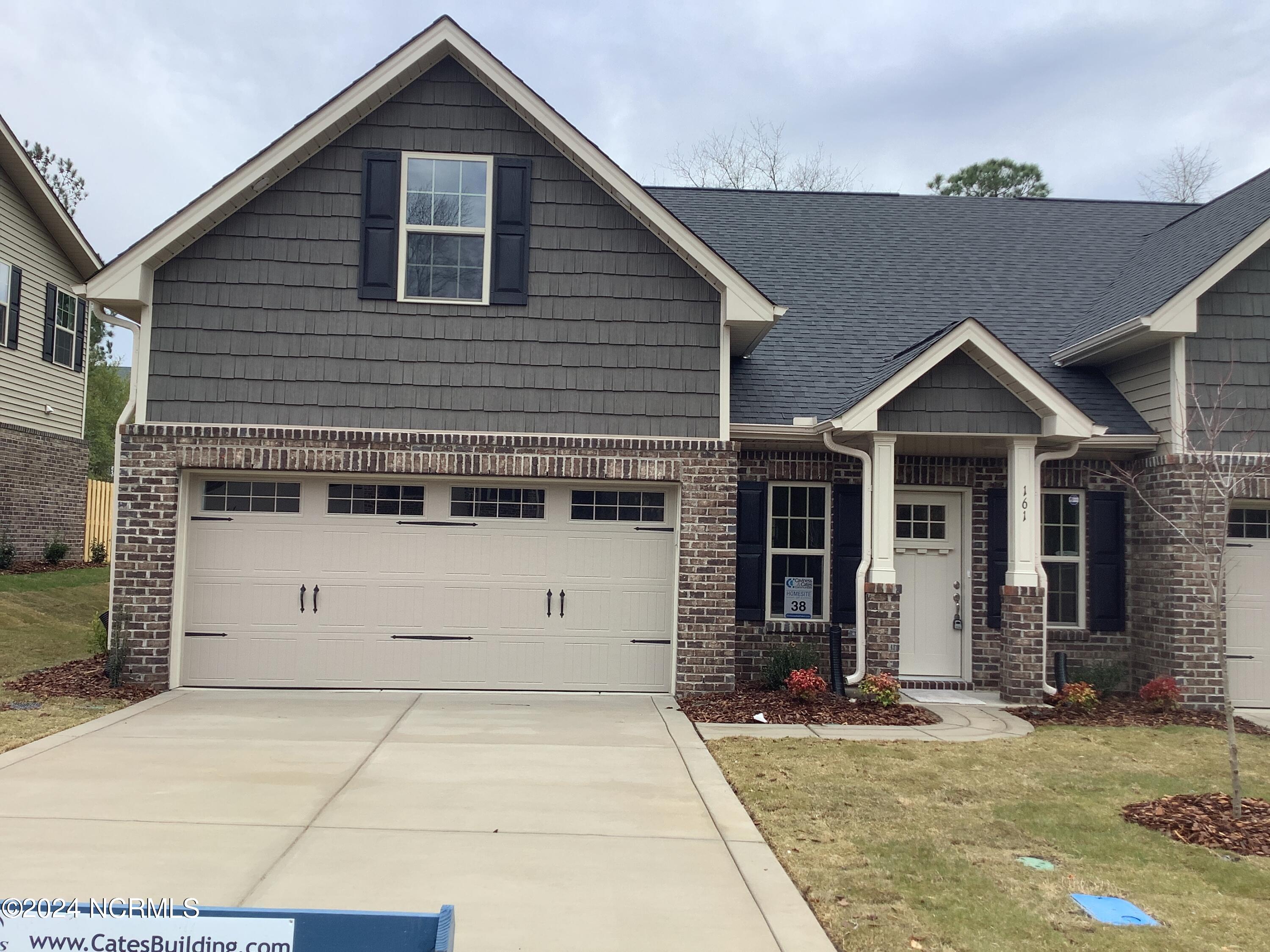 161 Lark Drive Unit: 38