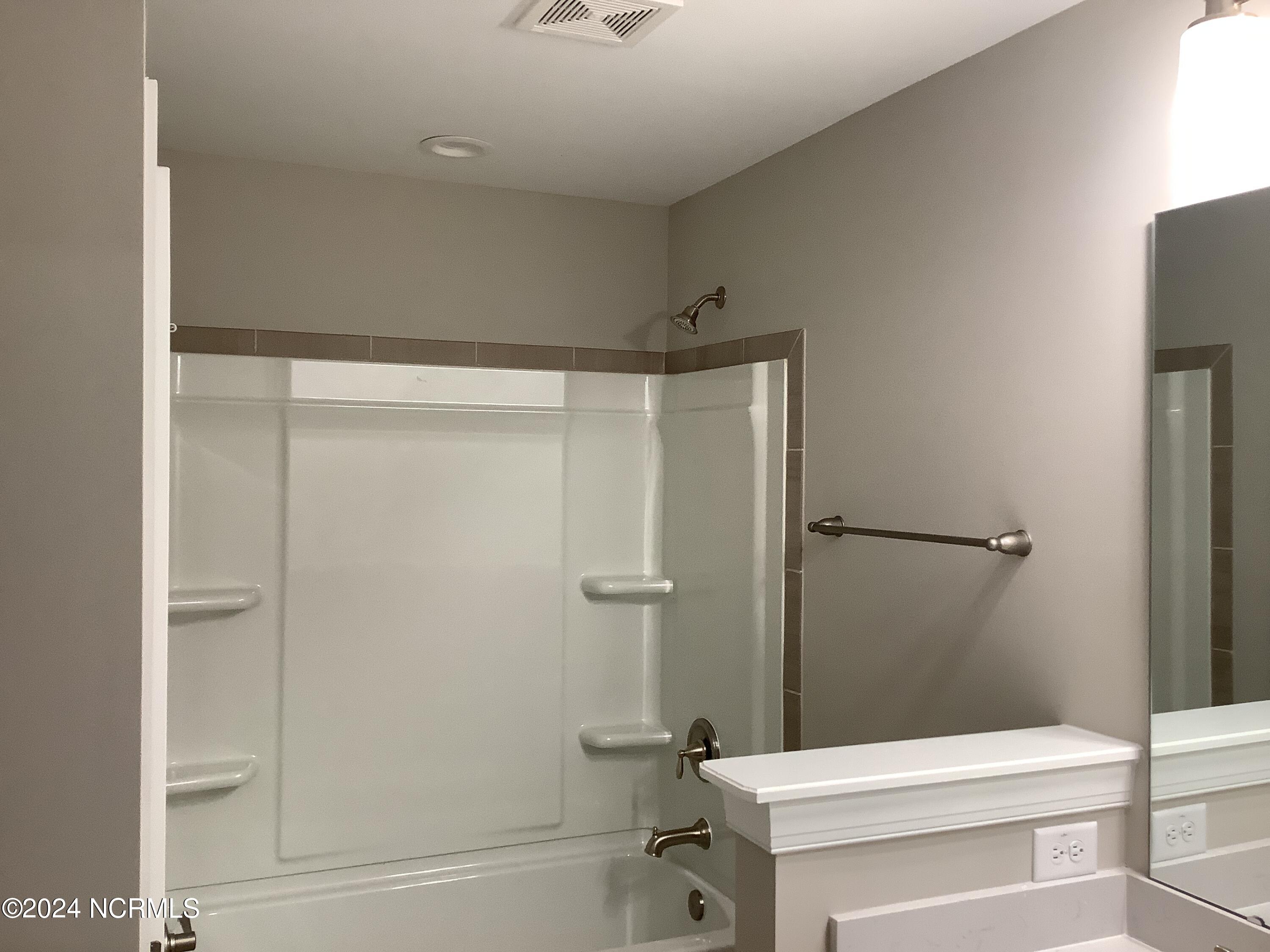 161 Lark Drive Unit: 38