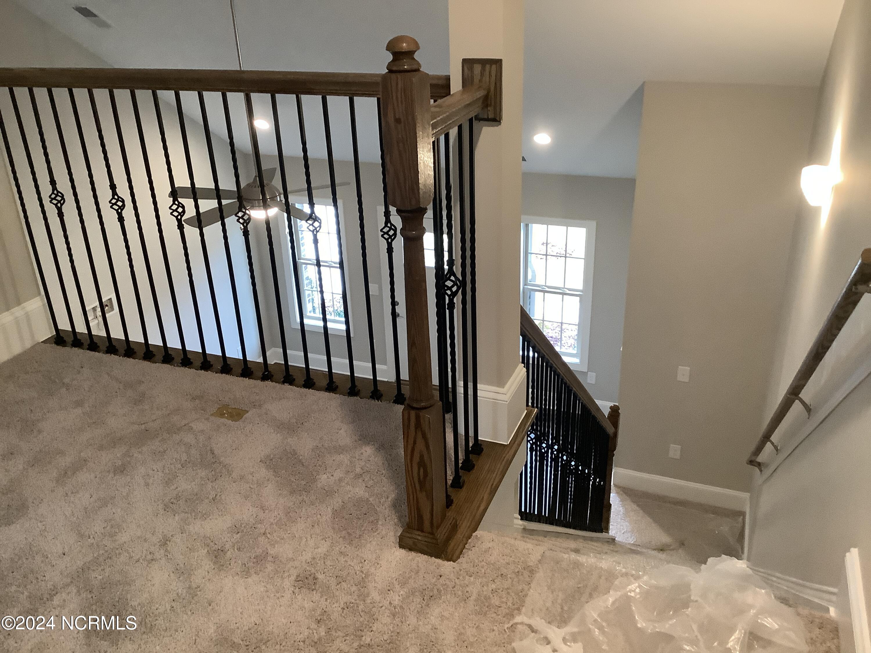 163 Lark Drive Unit: 39