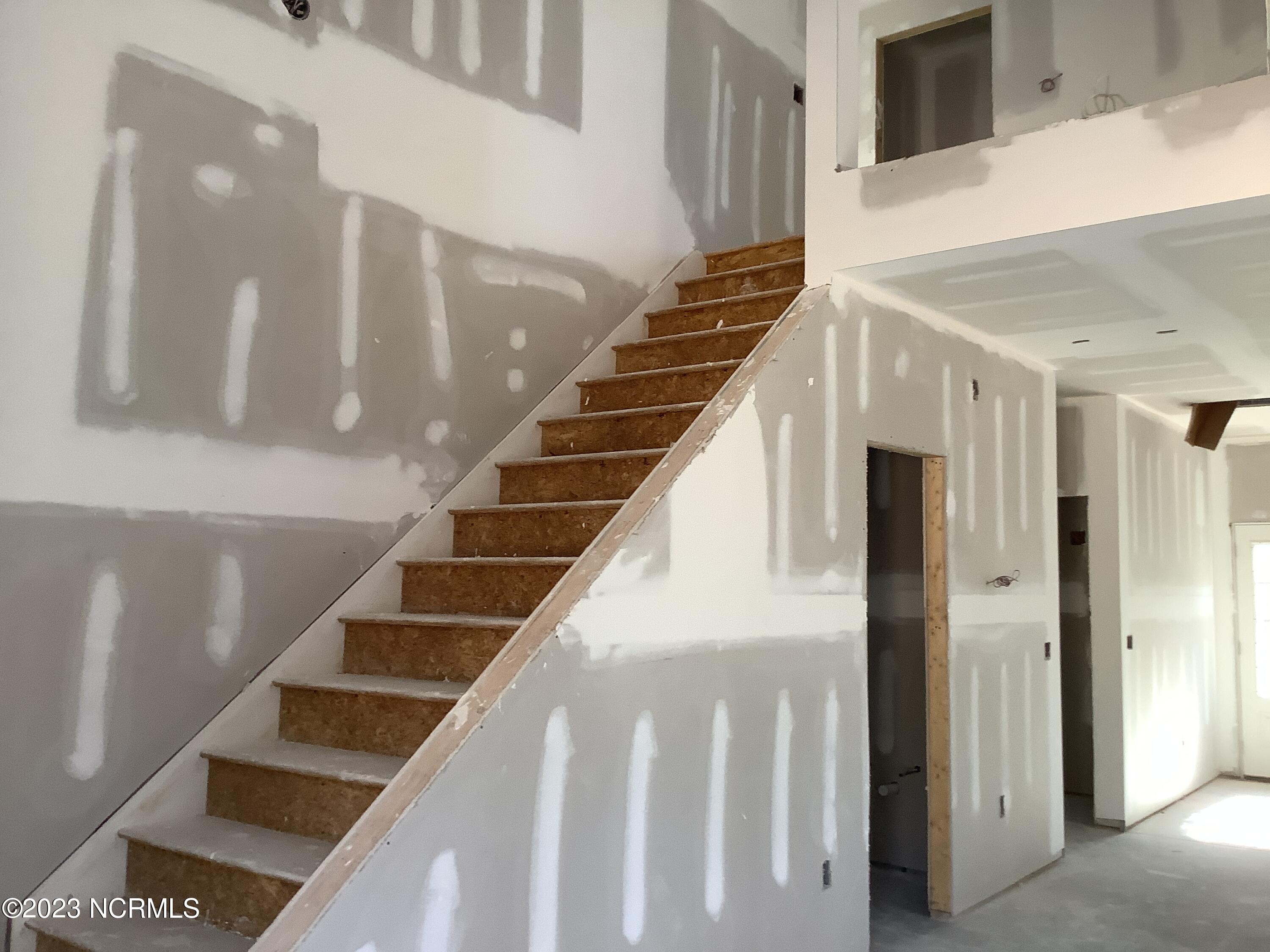 165 Lark Drive Unit: 40