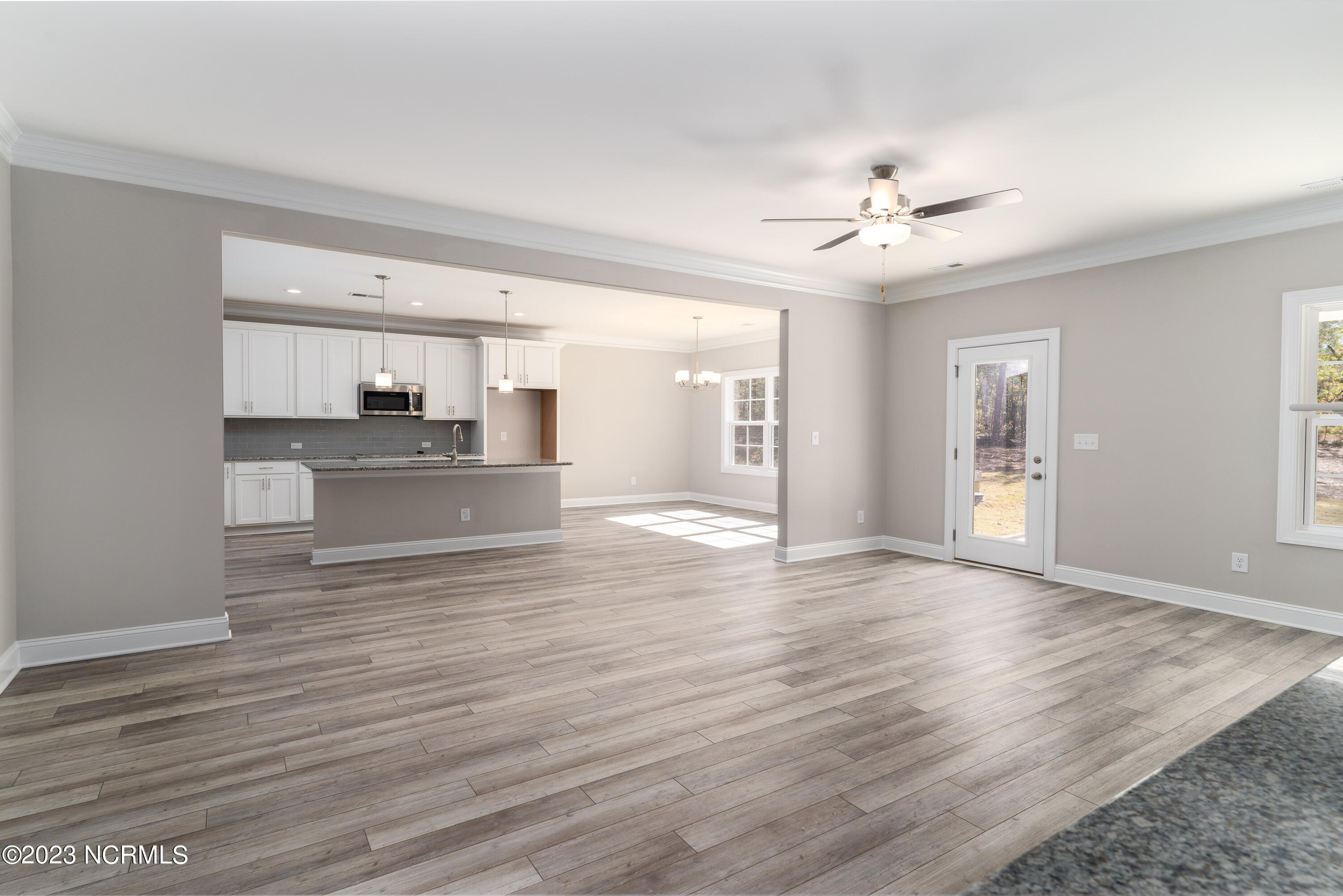 400 Piney Oak Drive Unit: 54