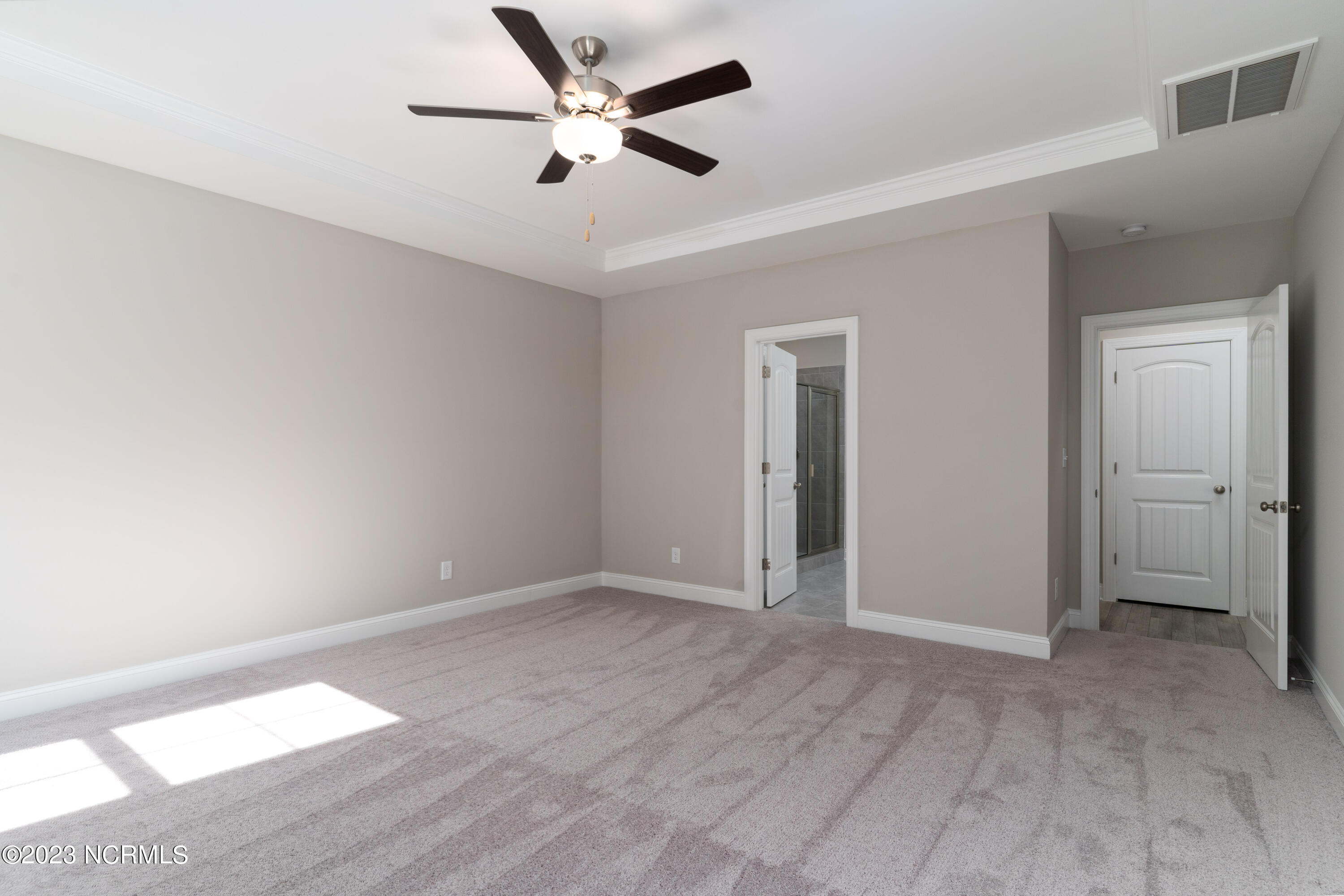 400 Piney Oak Drive Unit: 54