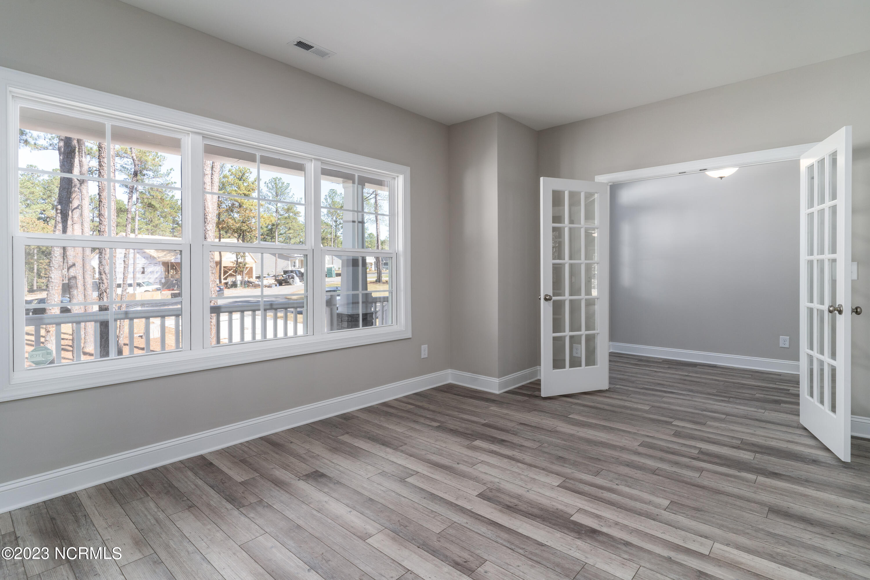 400 Piney Oak Drive Unit: 54