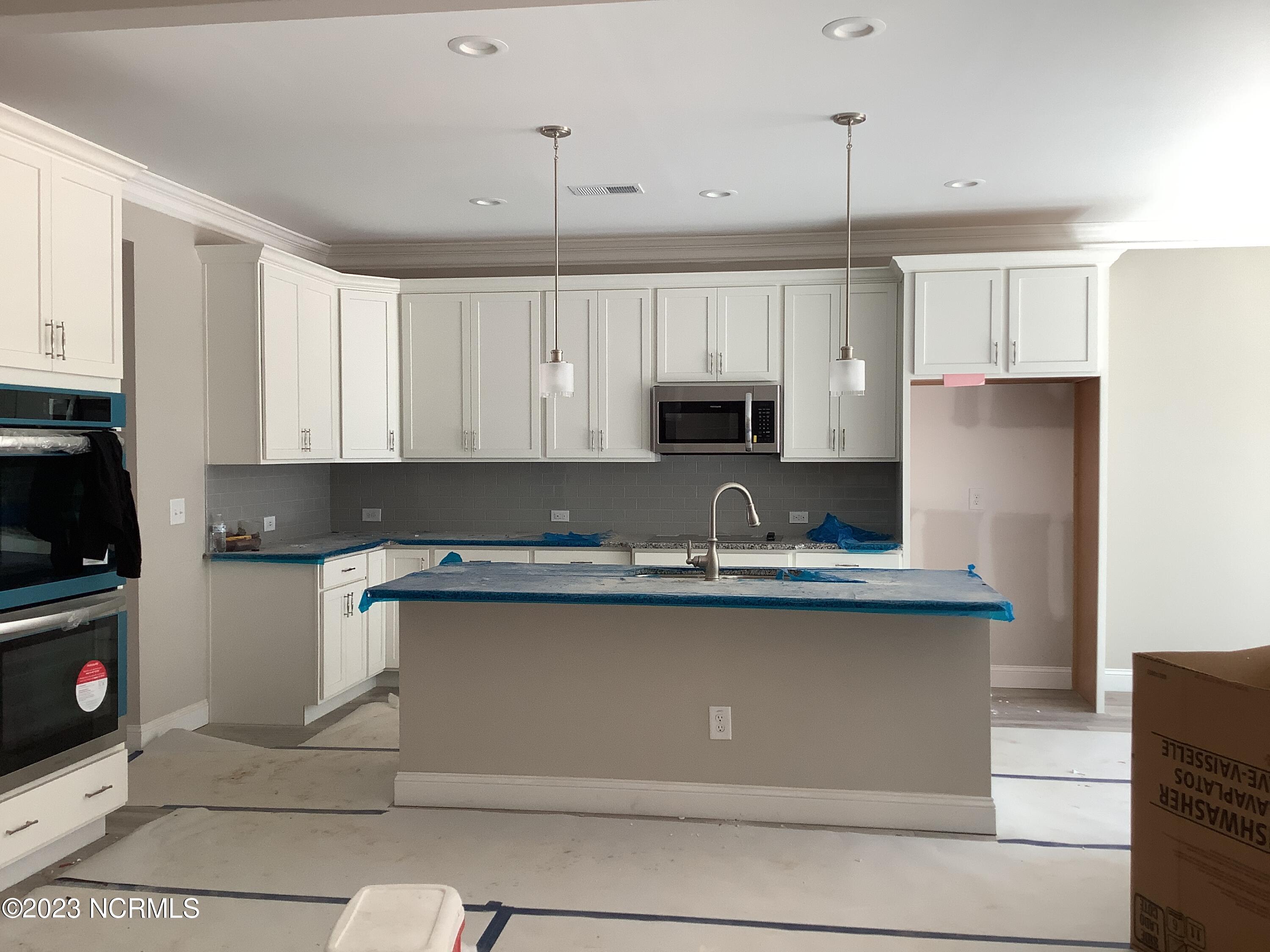 400 Piney Oak Drive Unit: 54