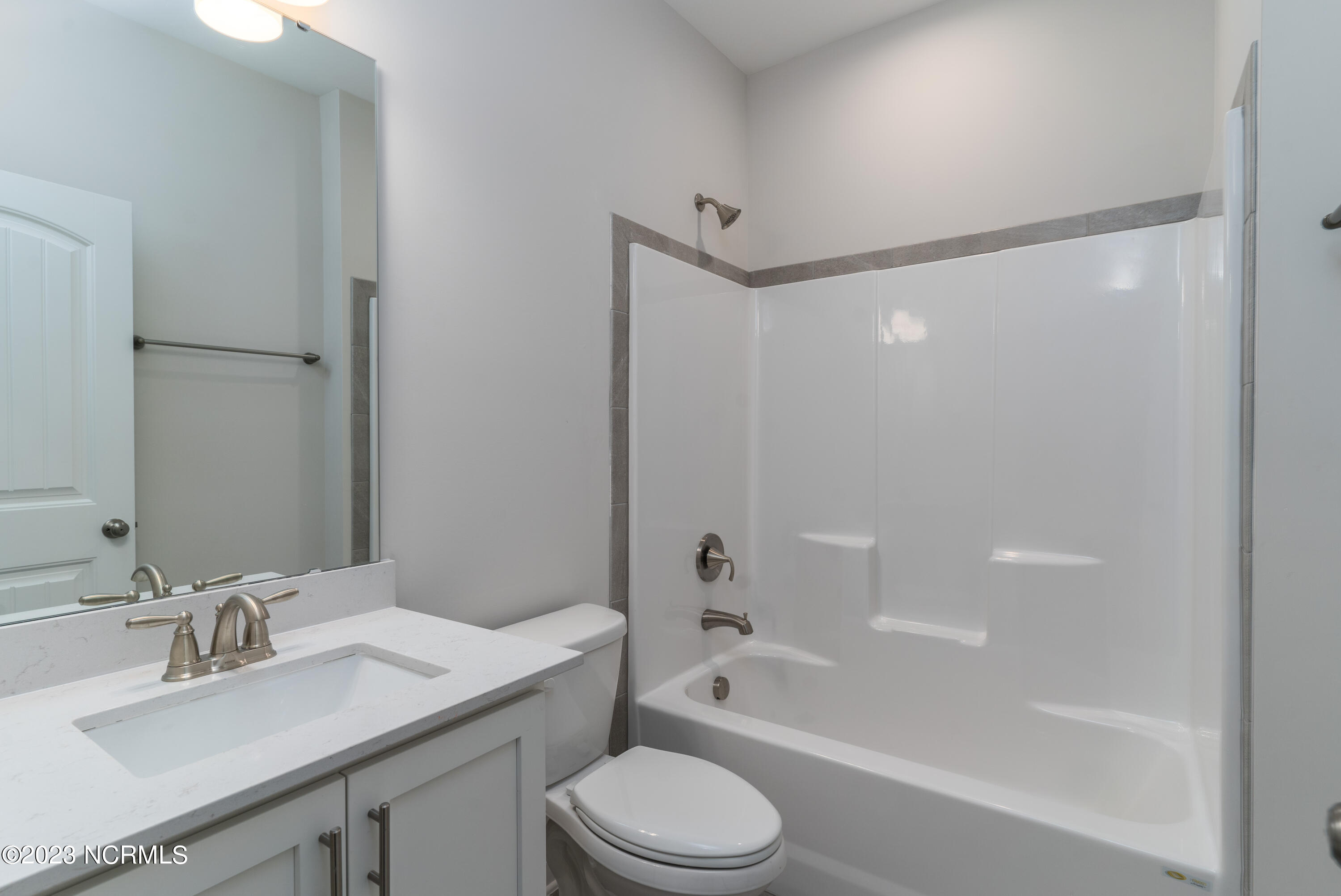 401 Piney Oak Drive Unit: 53
