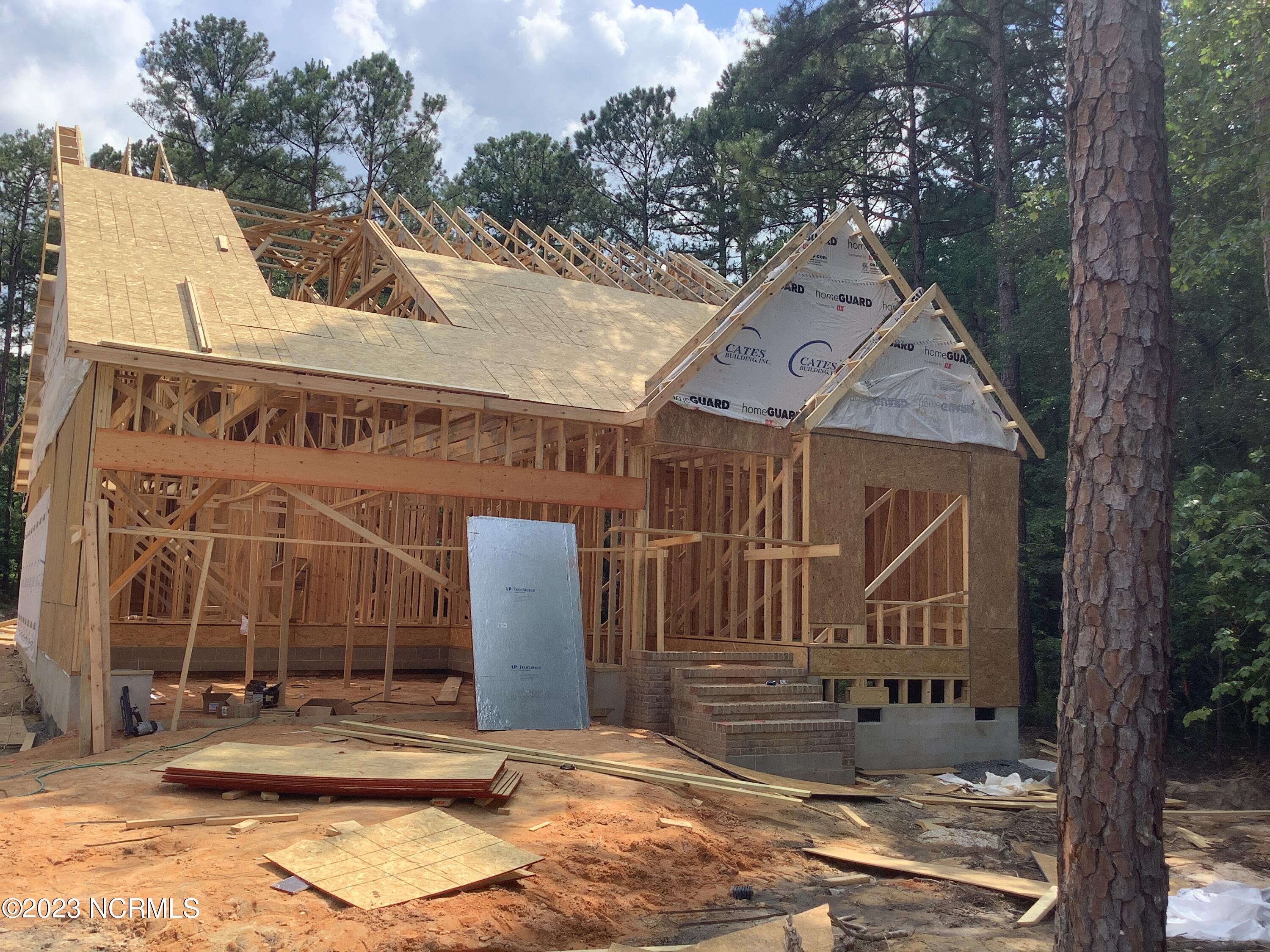 401 Piney Oak Drive Unit: 53