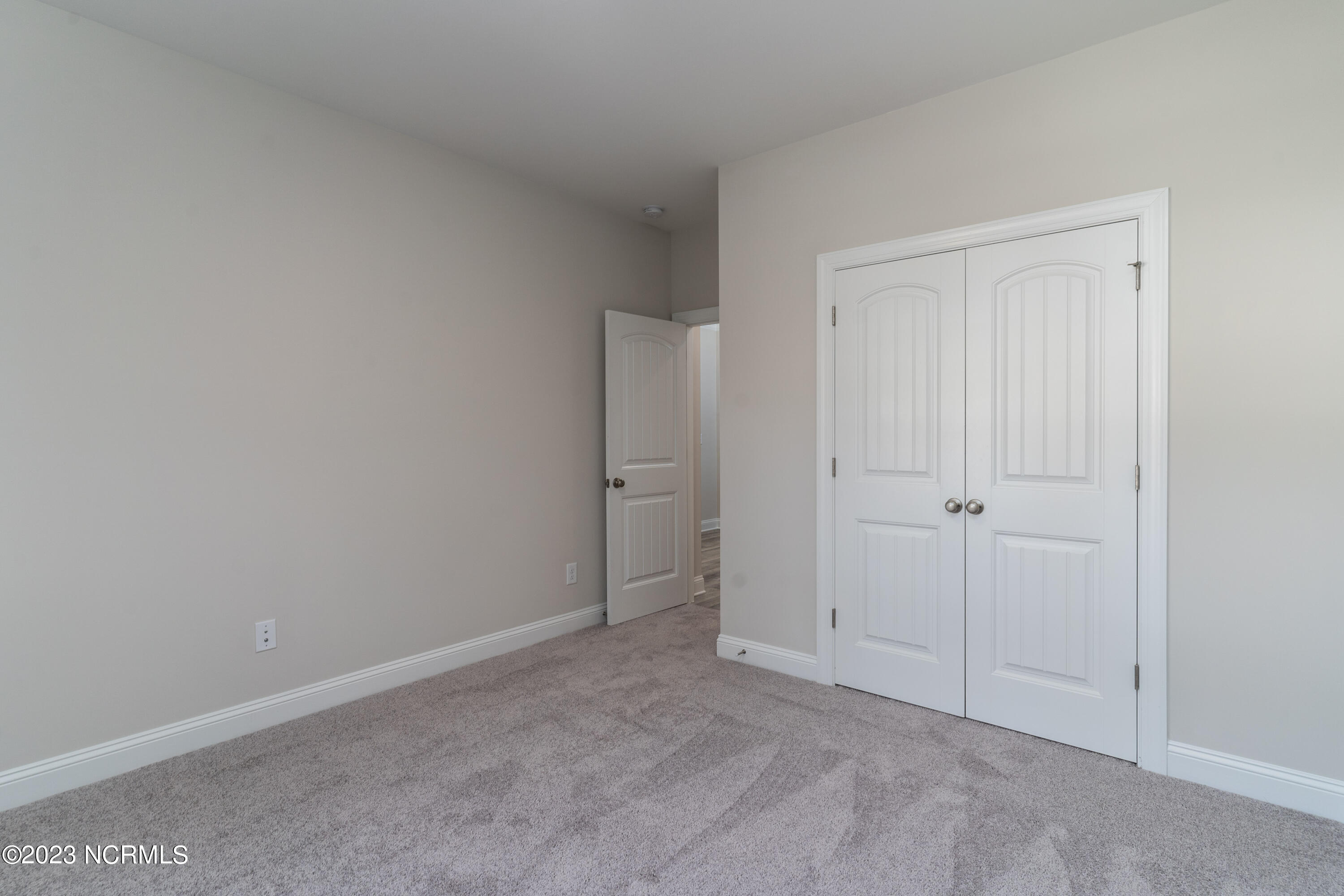 401 Piney Oak Drive Unit: 53