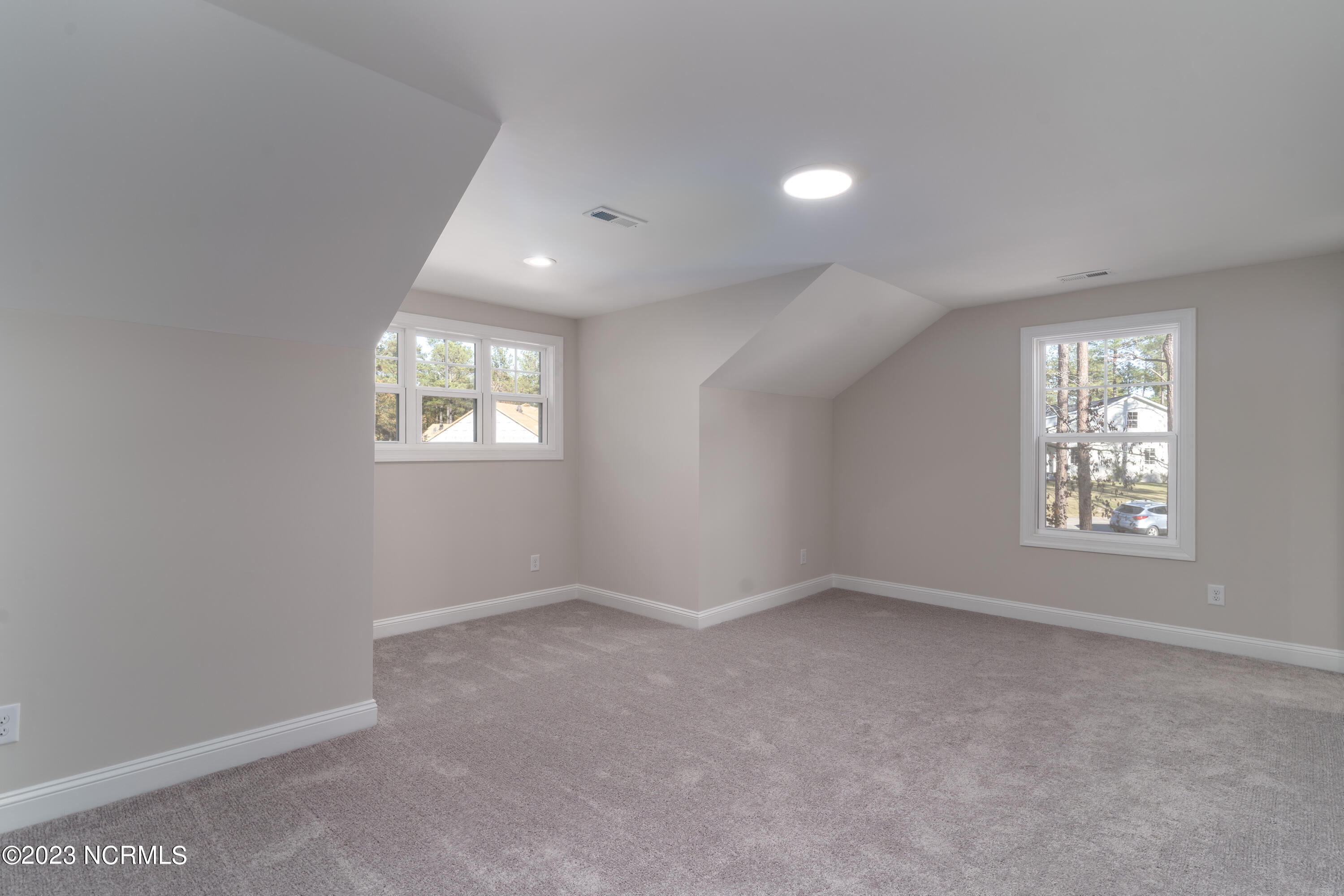 401 Piney Oak Drive Unit: 53