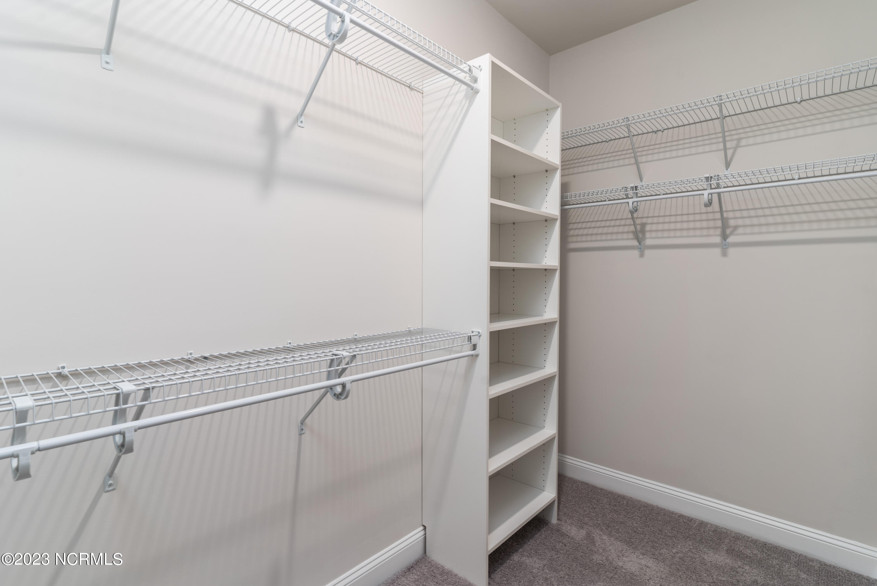 401 Piney Oak Drive Unit: 53