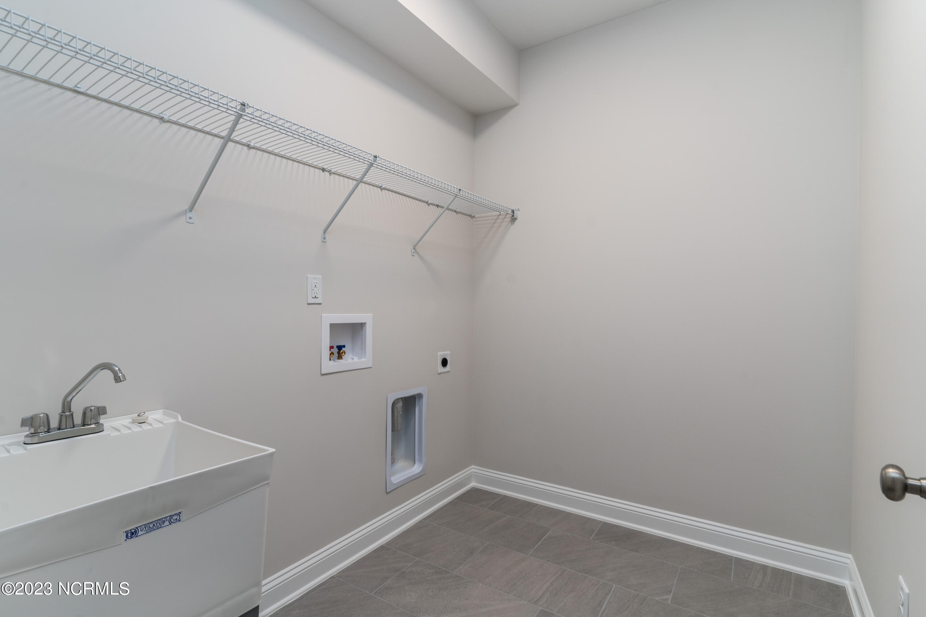 401 Piney Oak Drive Unit: 53