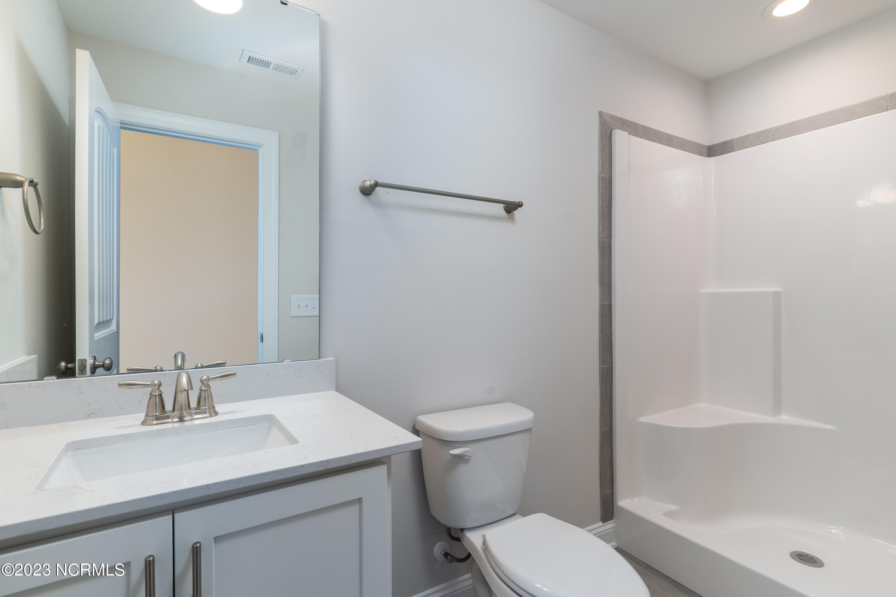 401 Piney Oak Drive Unit: 53