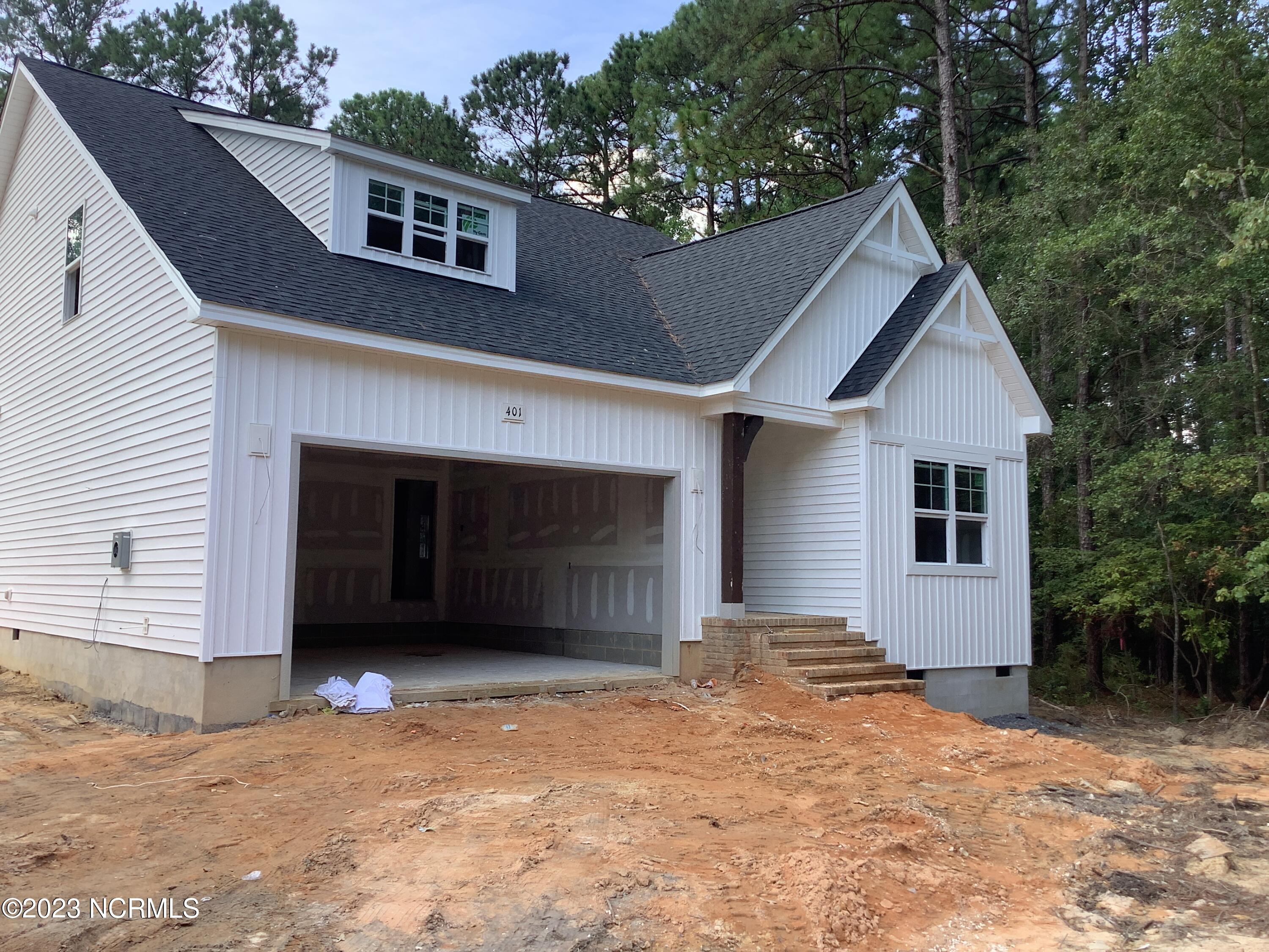 401 Piney Oak Drive Unit: 53