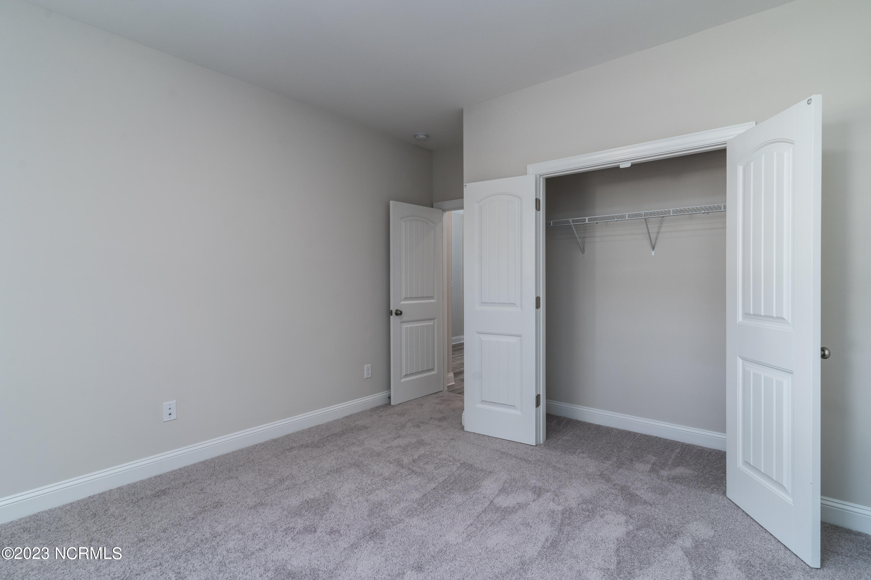 401 Piney Oak Drive Unit: 53