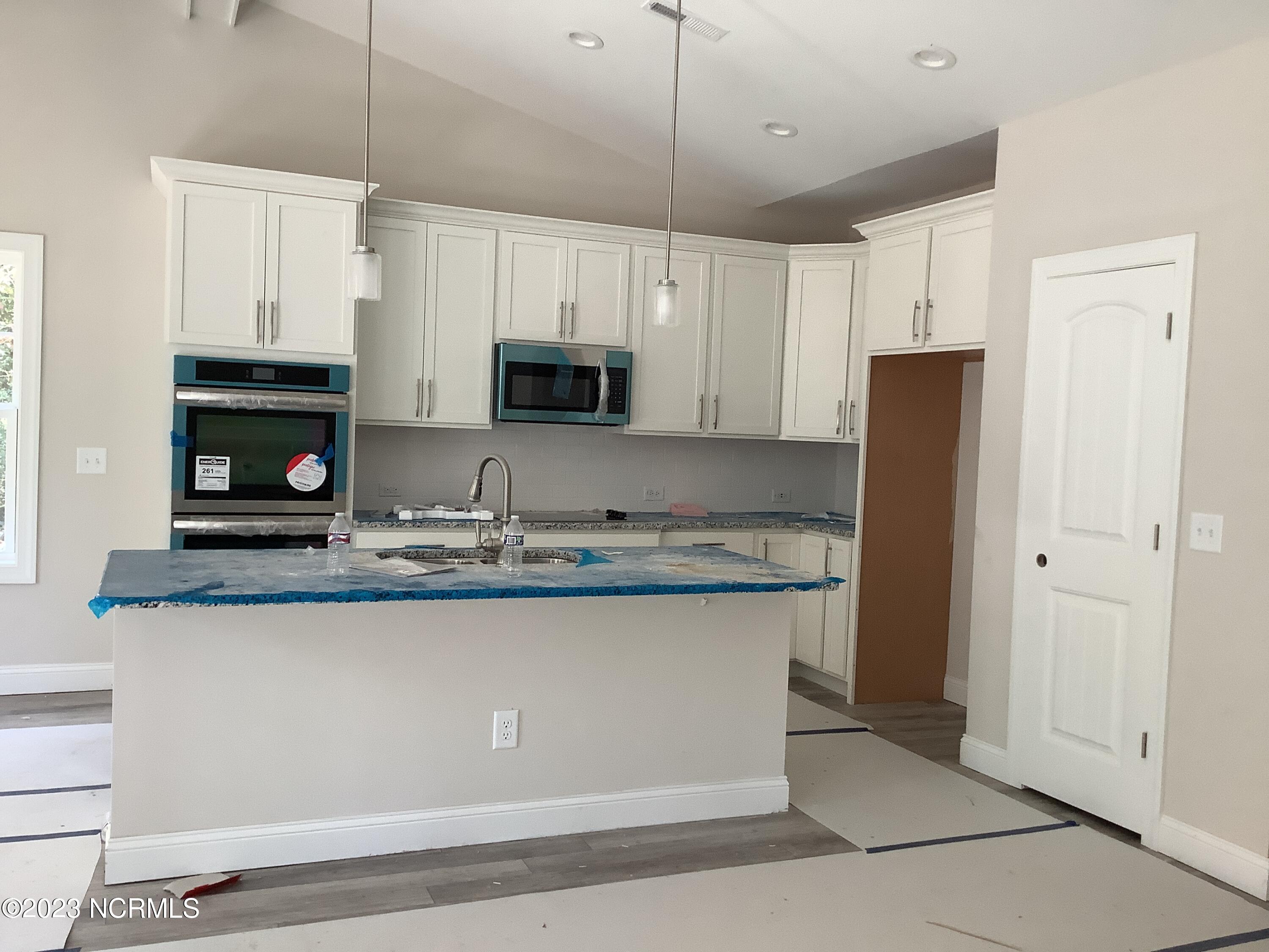 401 Piney Oak Drive Unit: 53