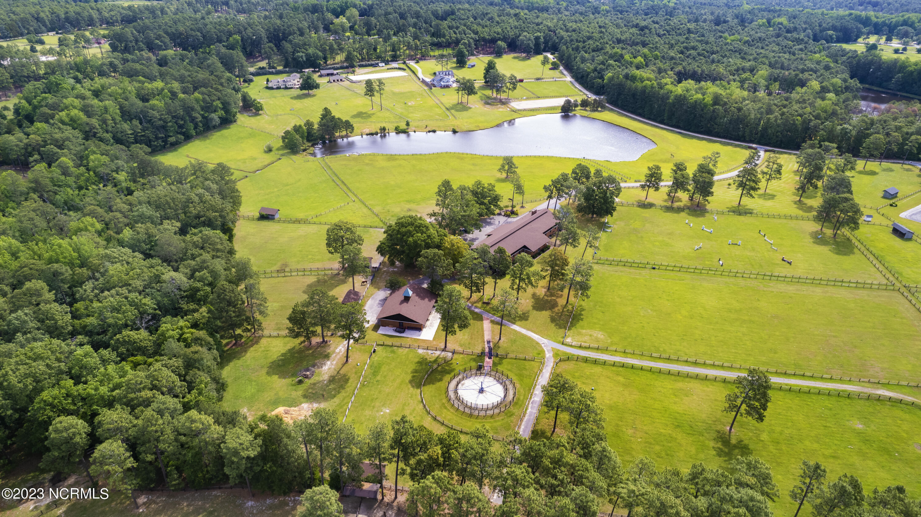 222 Cross Country Lane