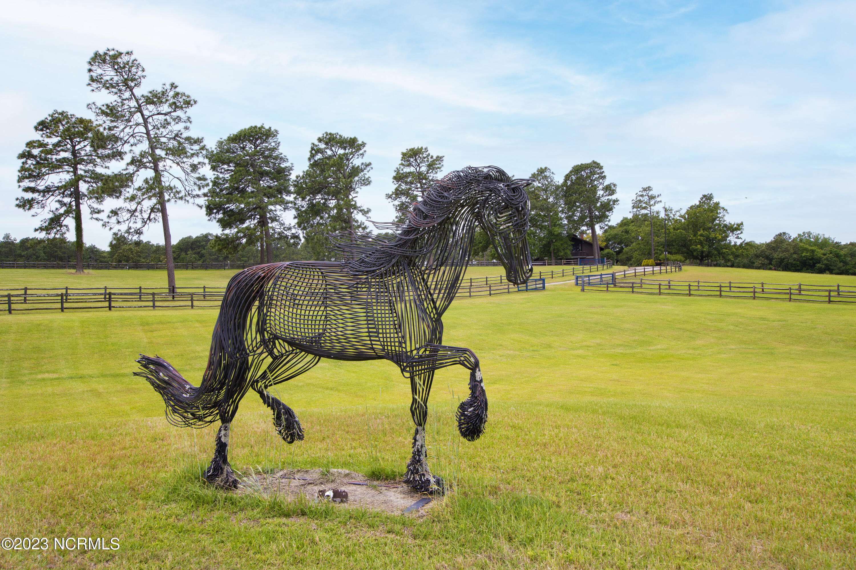 222 Cross Country Lane