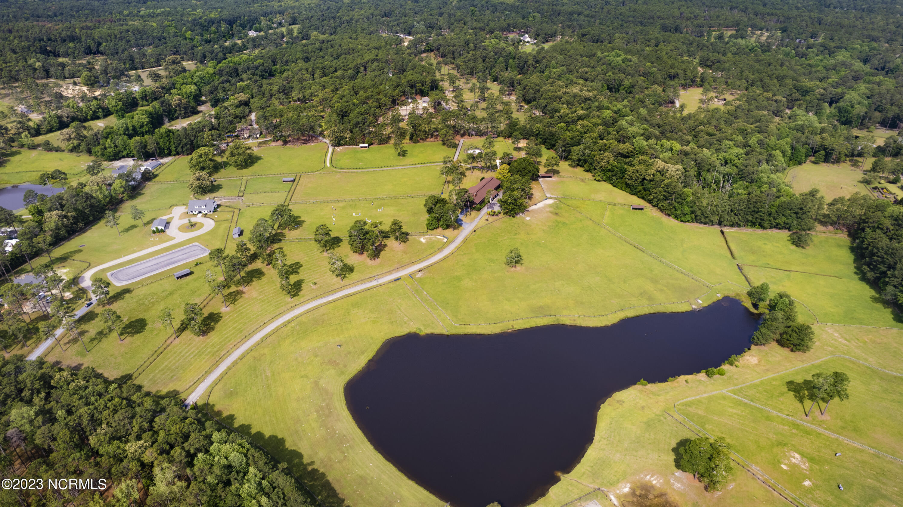 222 Cross Country Lane