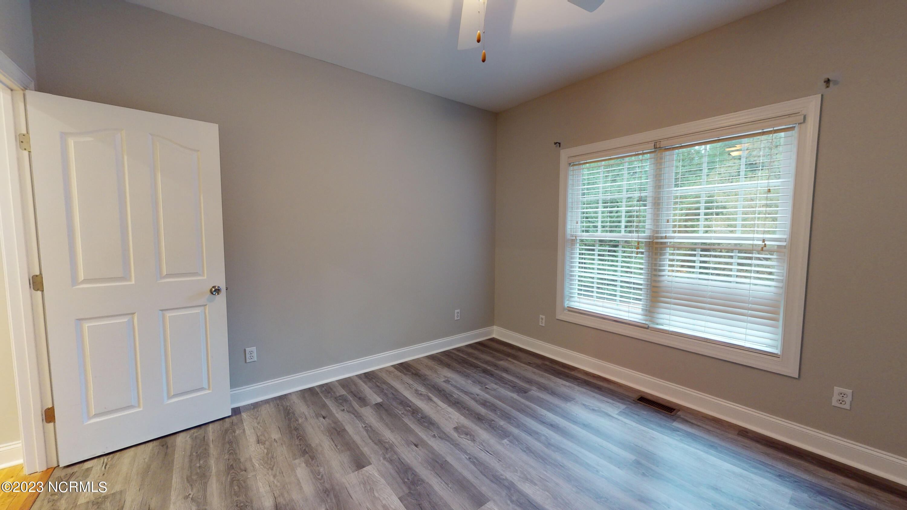 31 Deerwood Lane Unit: 14