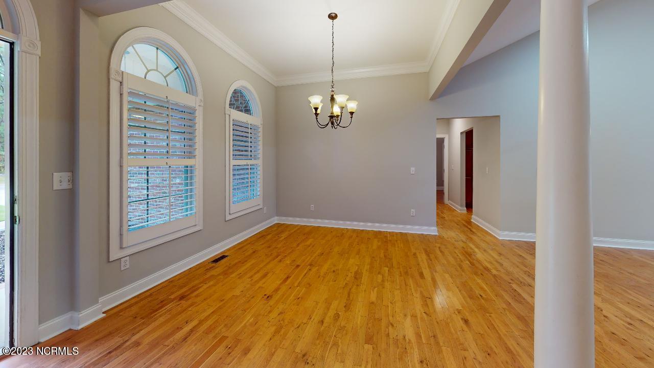 31 Deerwood Lane Unit: 14