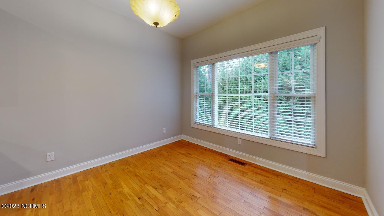 31 Deerwood Lane Unit: 14