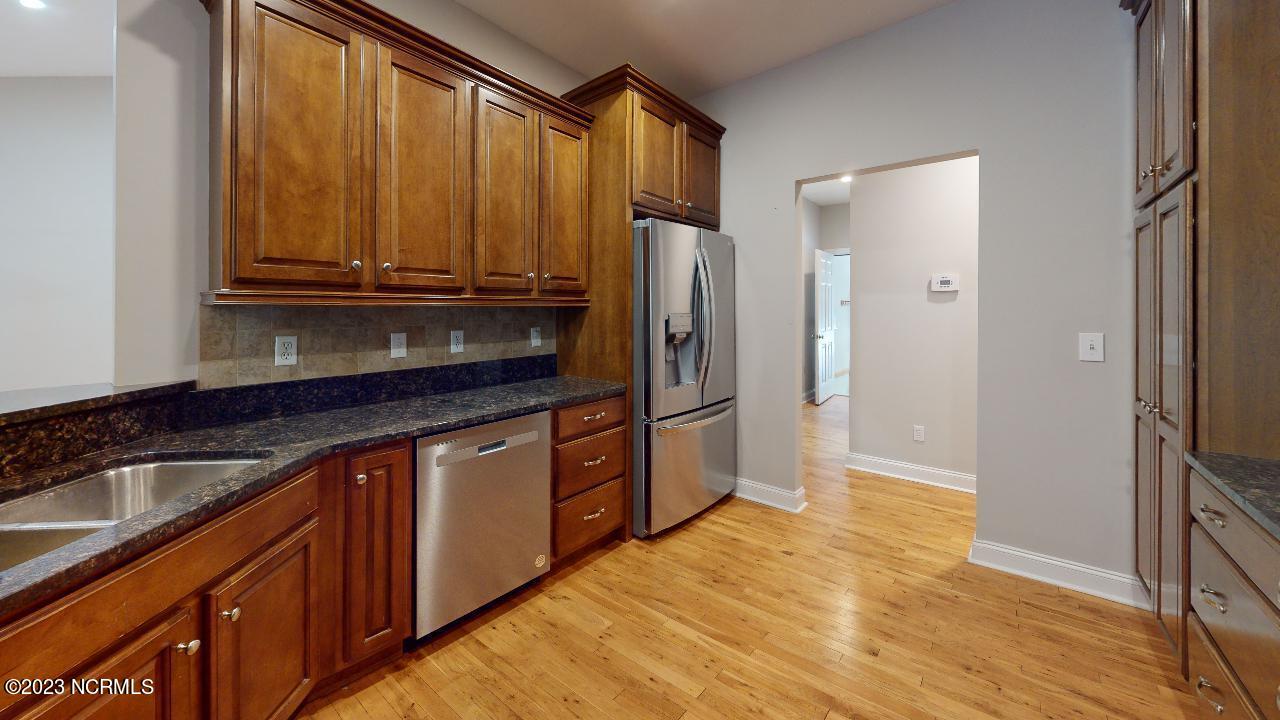 31 Deerwood Lane Unit: 14