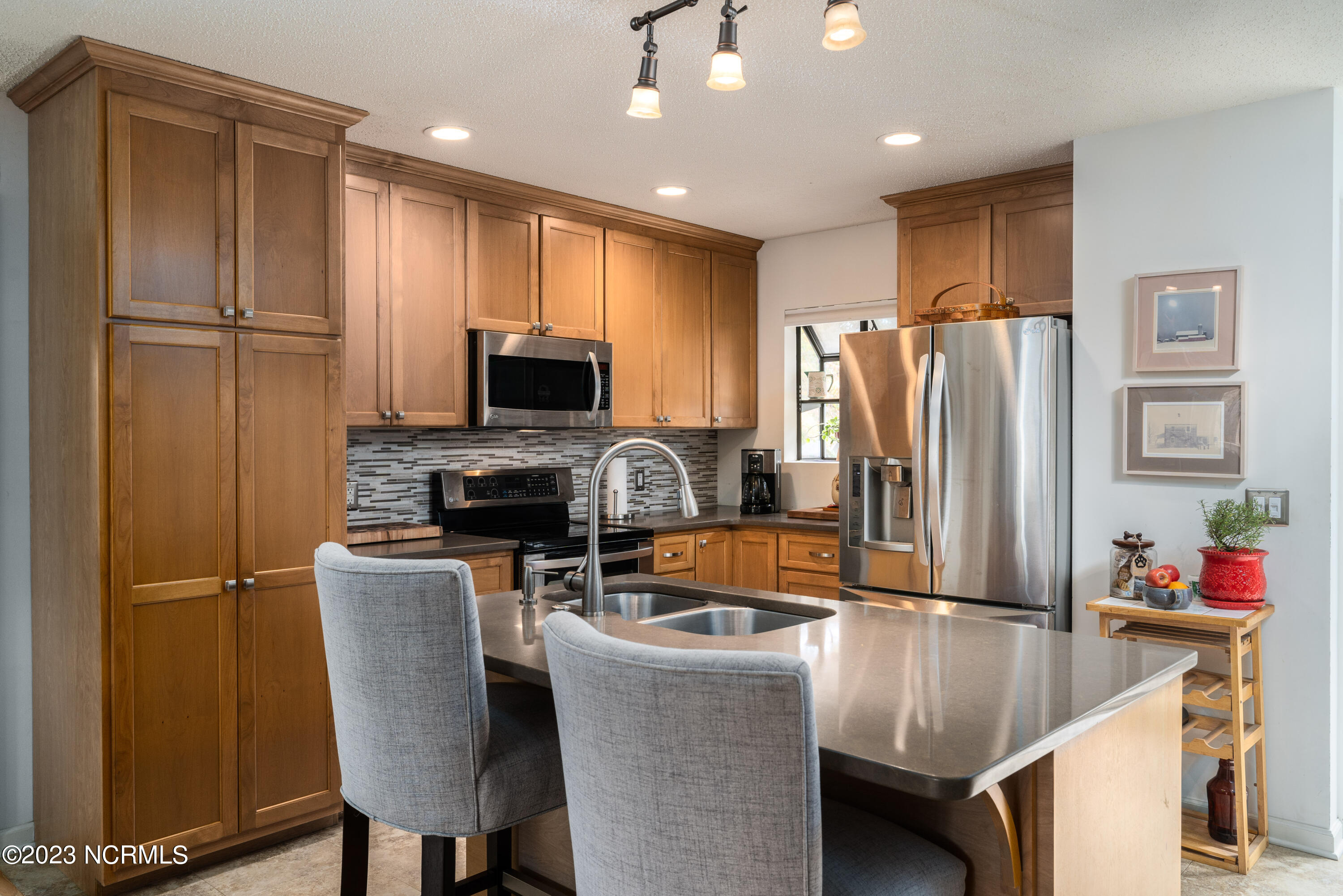 35 Glen Abbey Trail