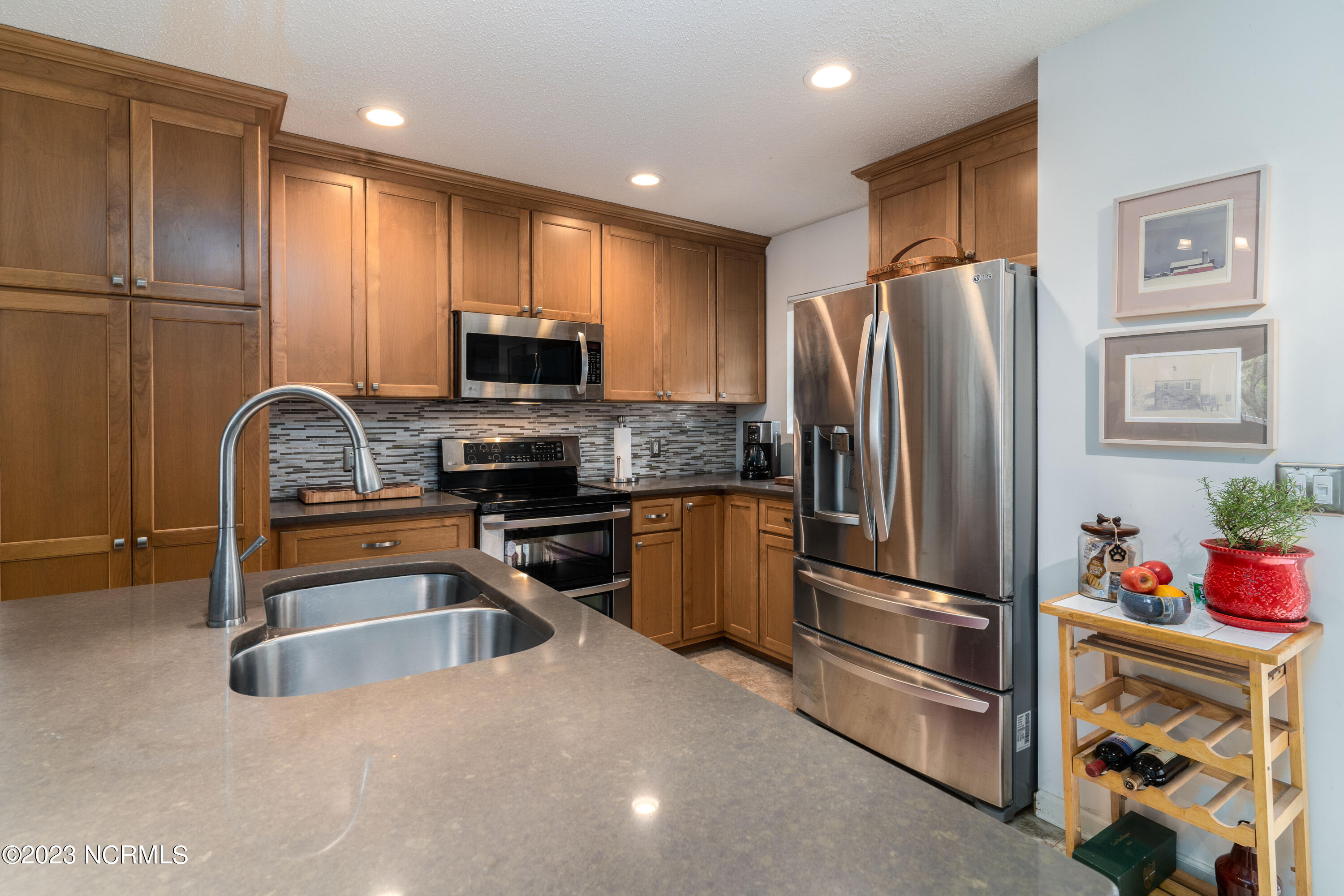 35 Glen Abbey Trail