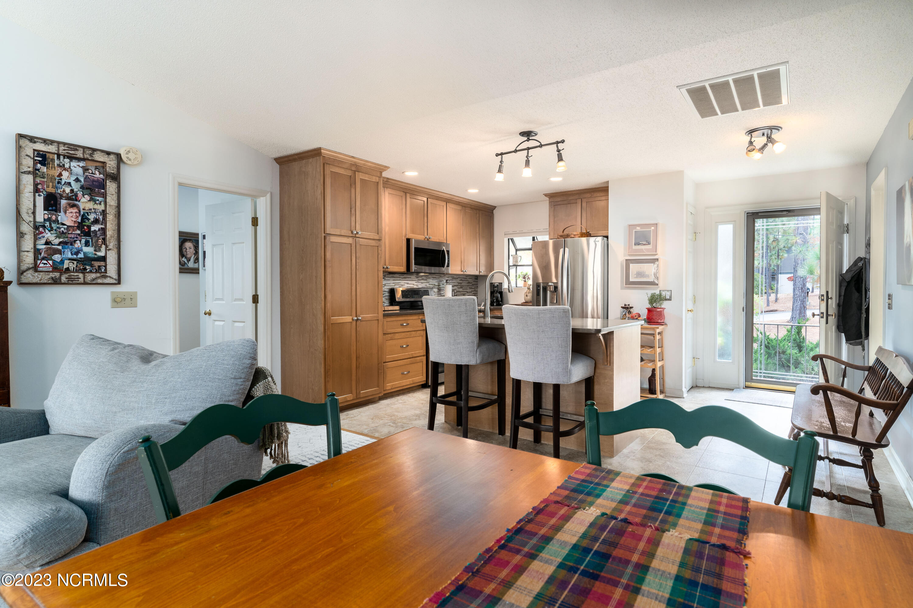 35 Glen Abbey Trail