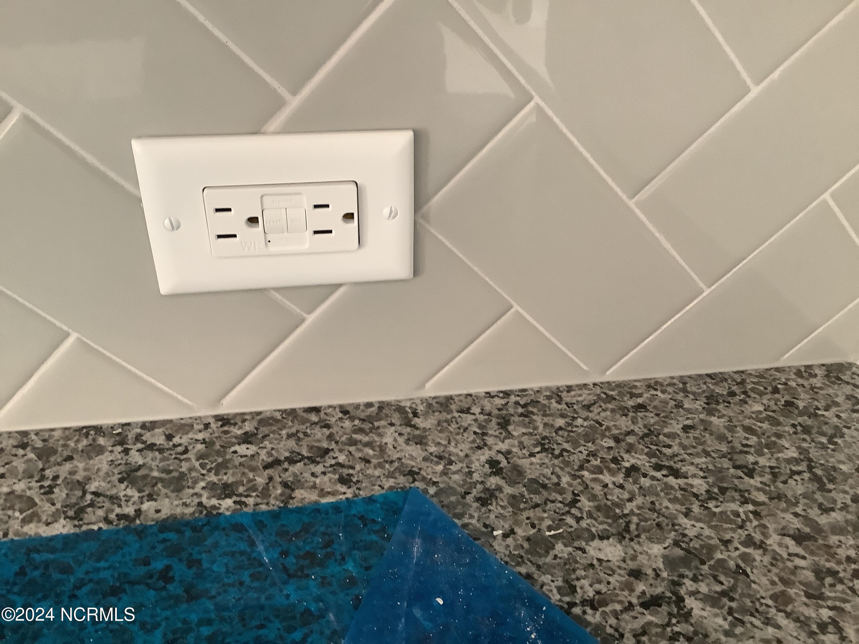 413 Piney Oak Drive Unit: 51