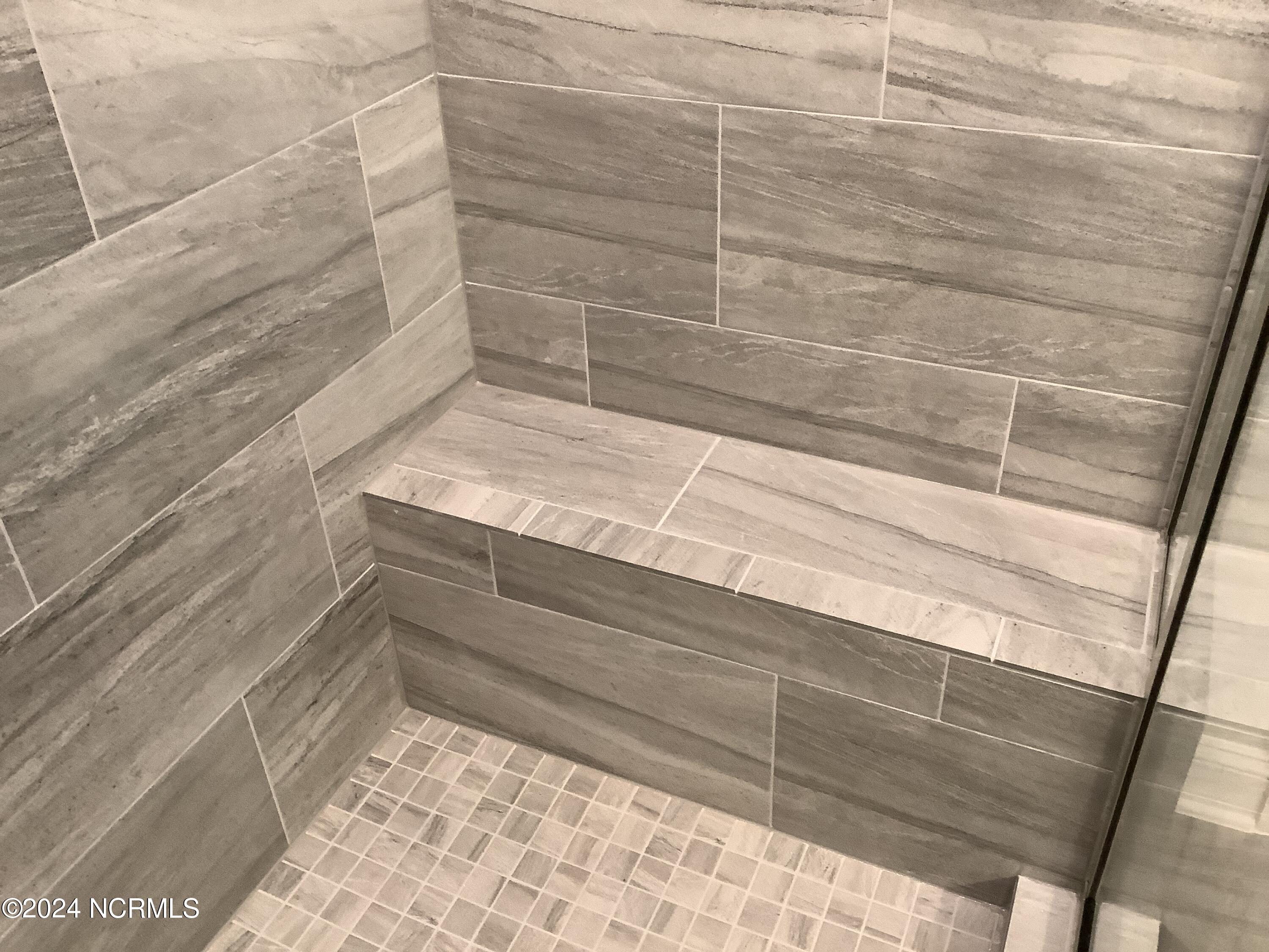 413 Piney Oak Drive Unit: 51