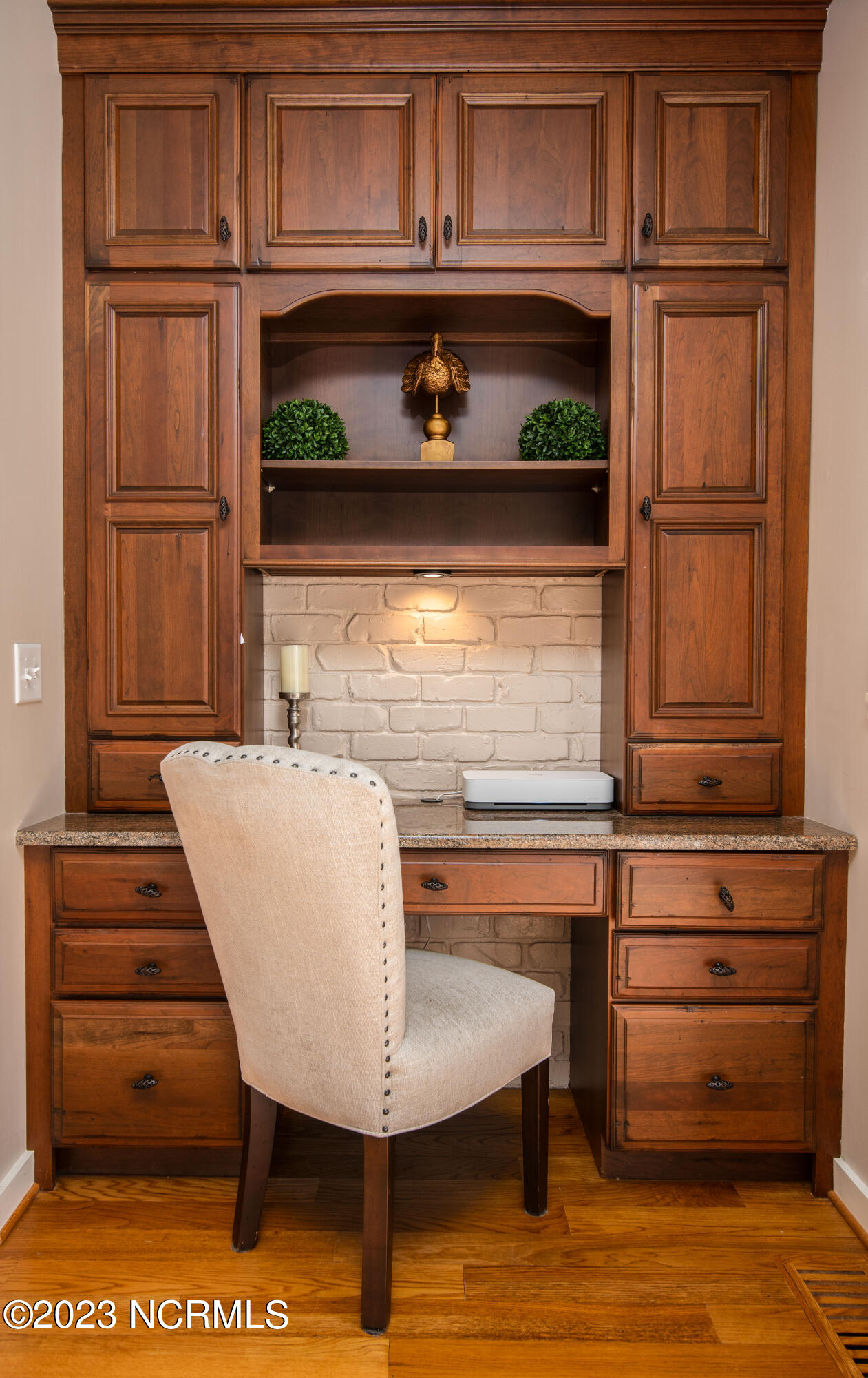 65 Southern Hills Place