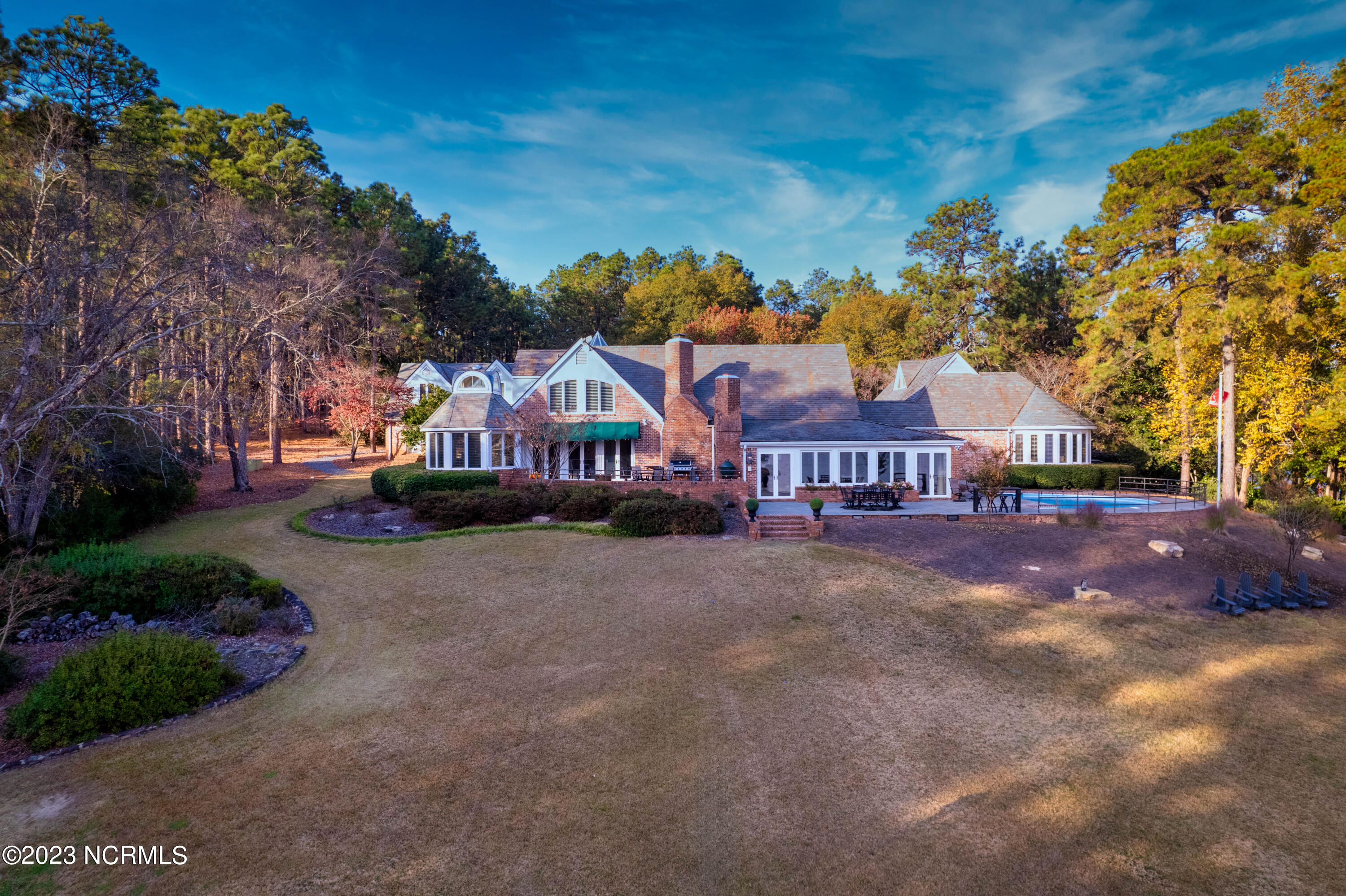 65 Southern Hills Place