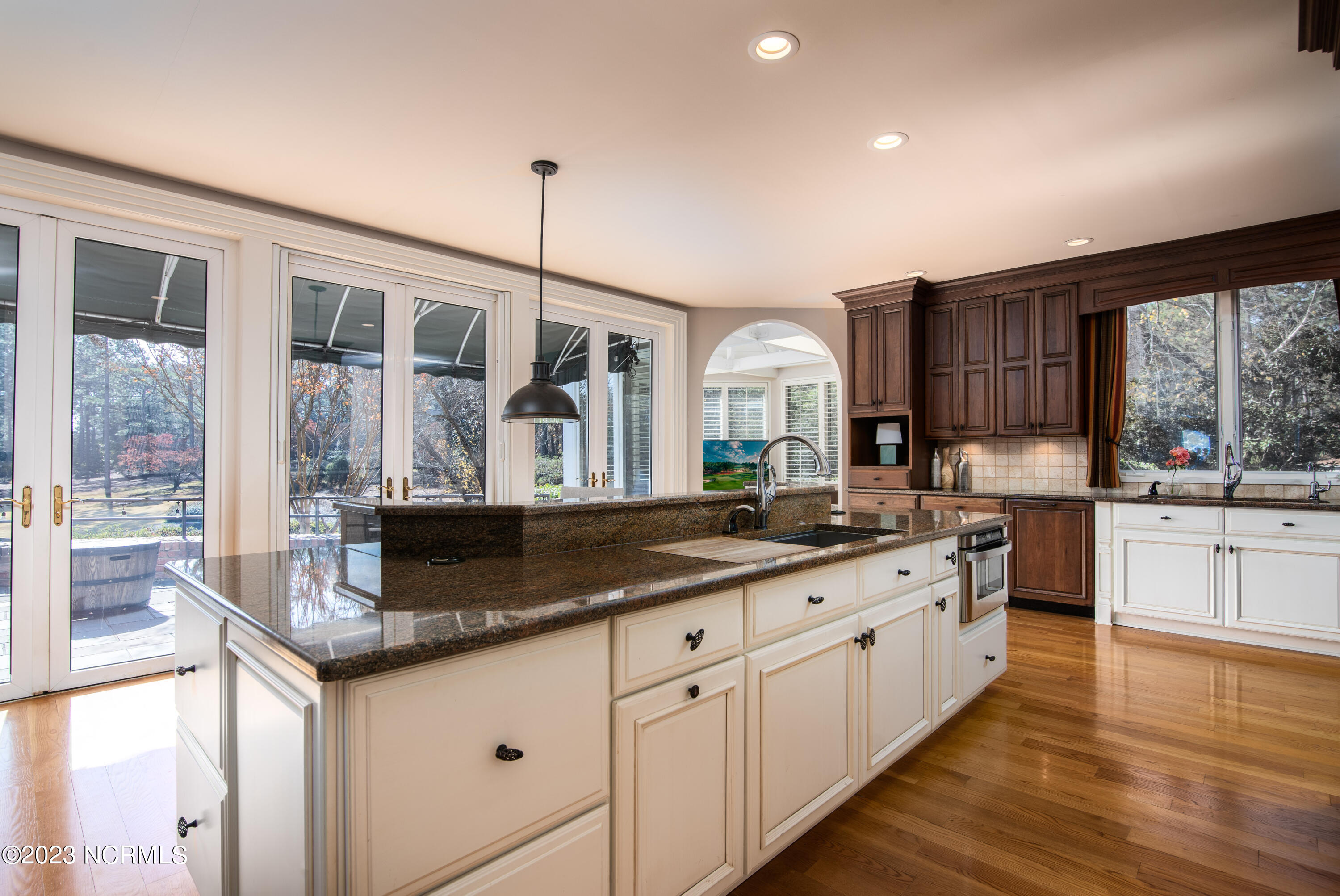 65 Southern Hills Place