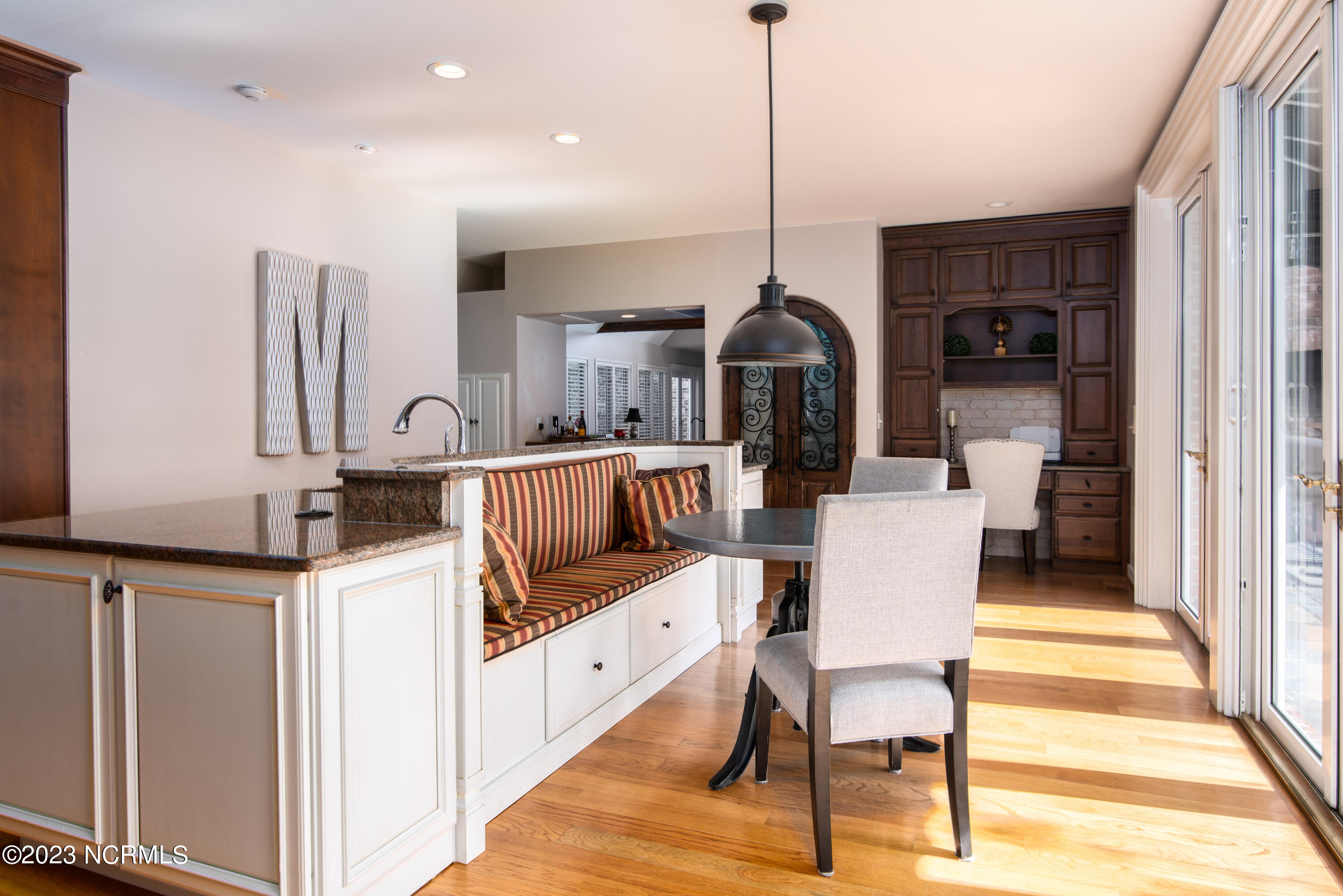 65 Southern Hills Place