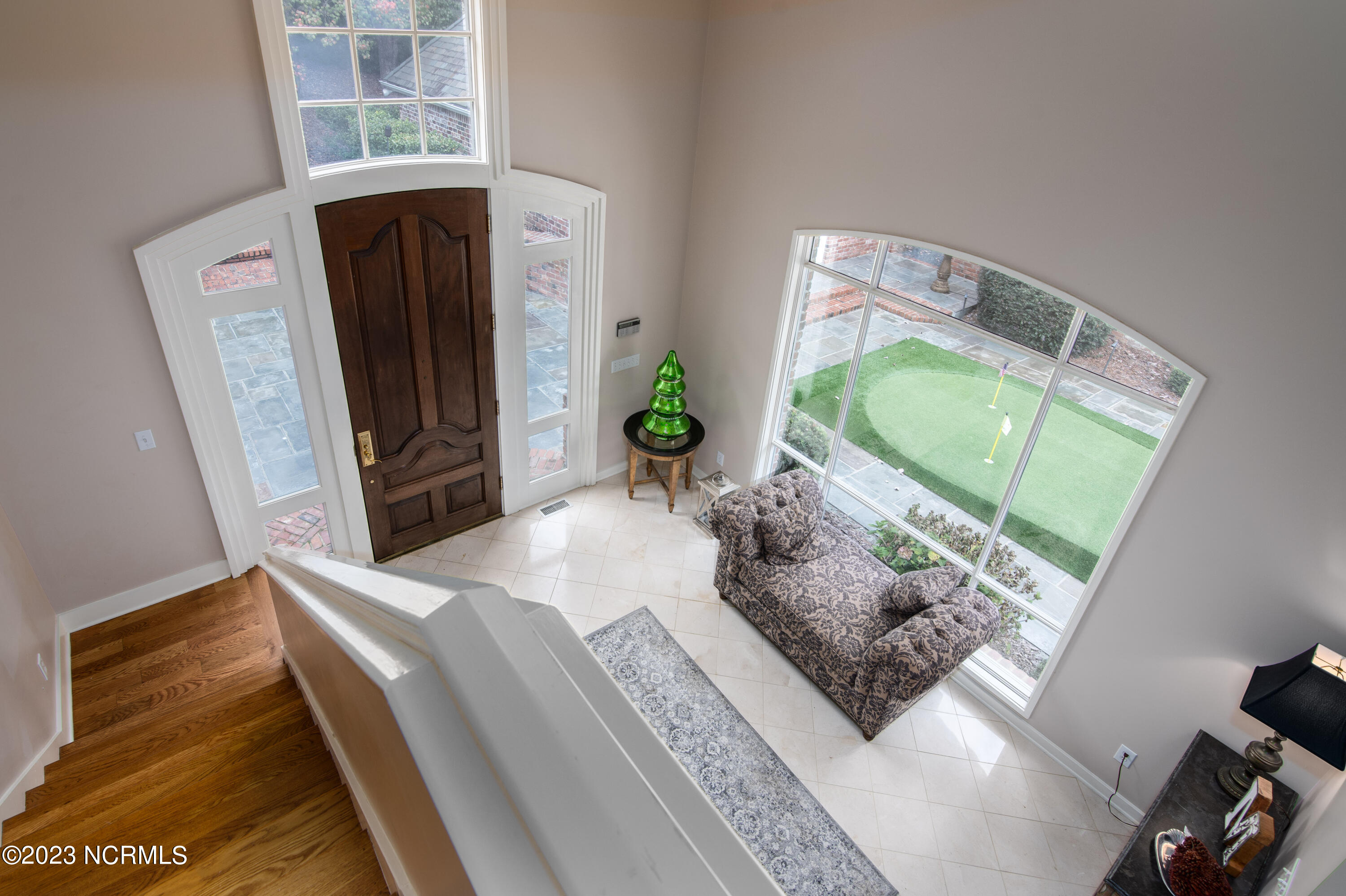 65 Southern Hills Place