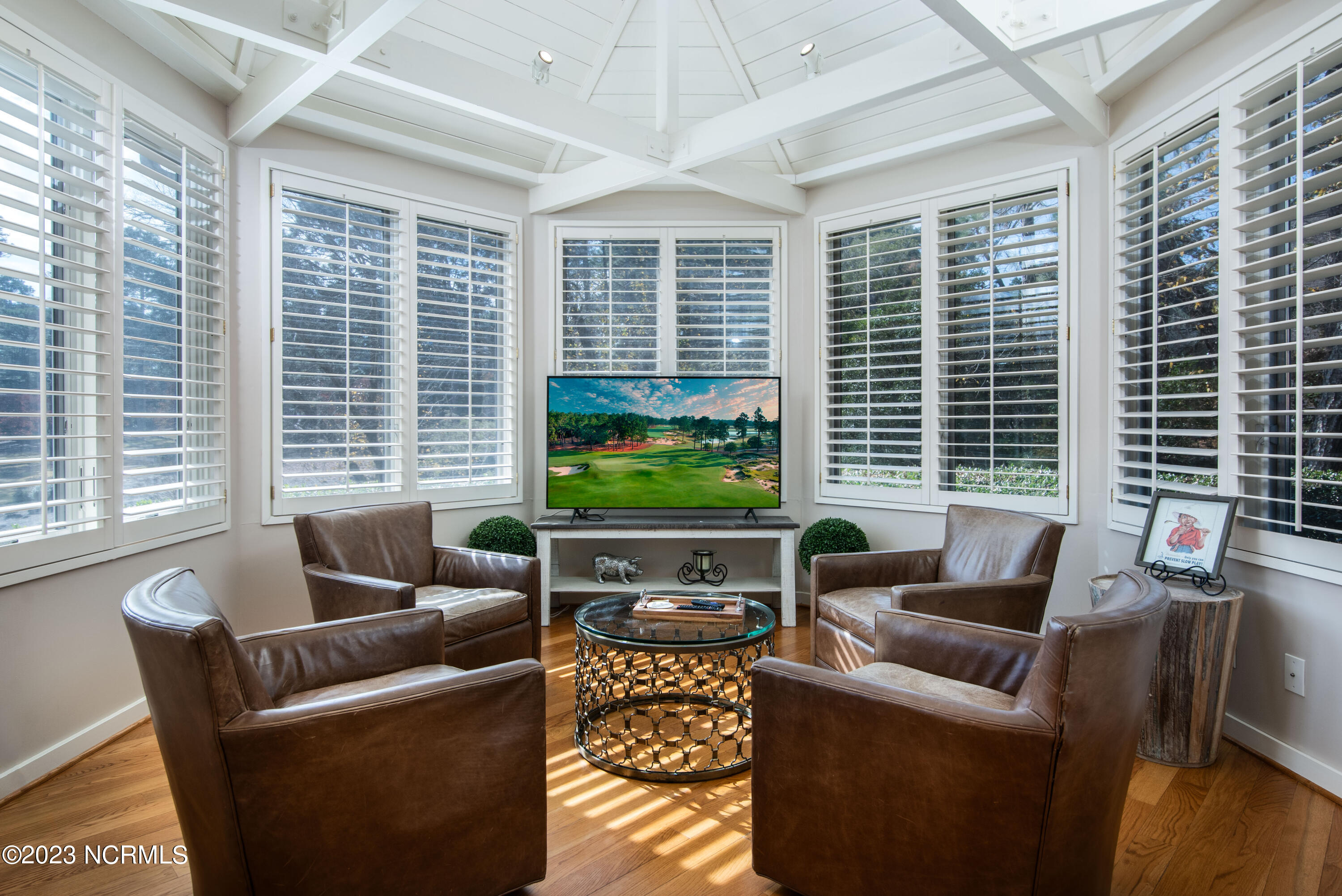 65 Southern Hills Place