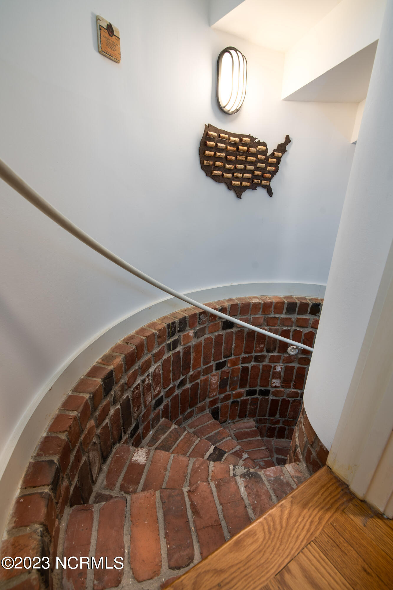 65 Southern Hills Place