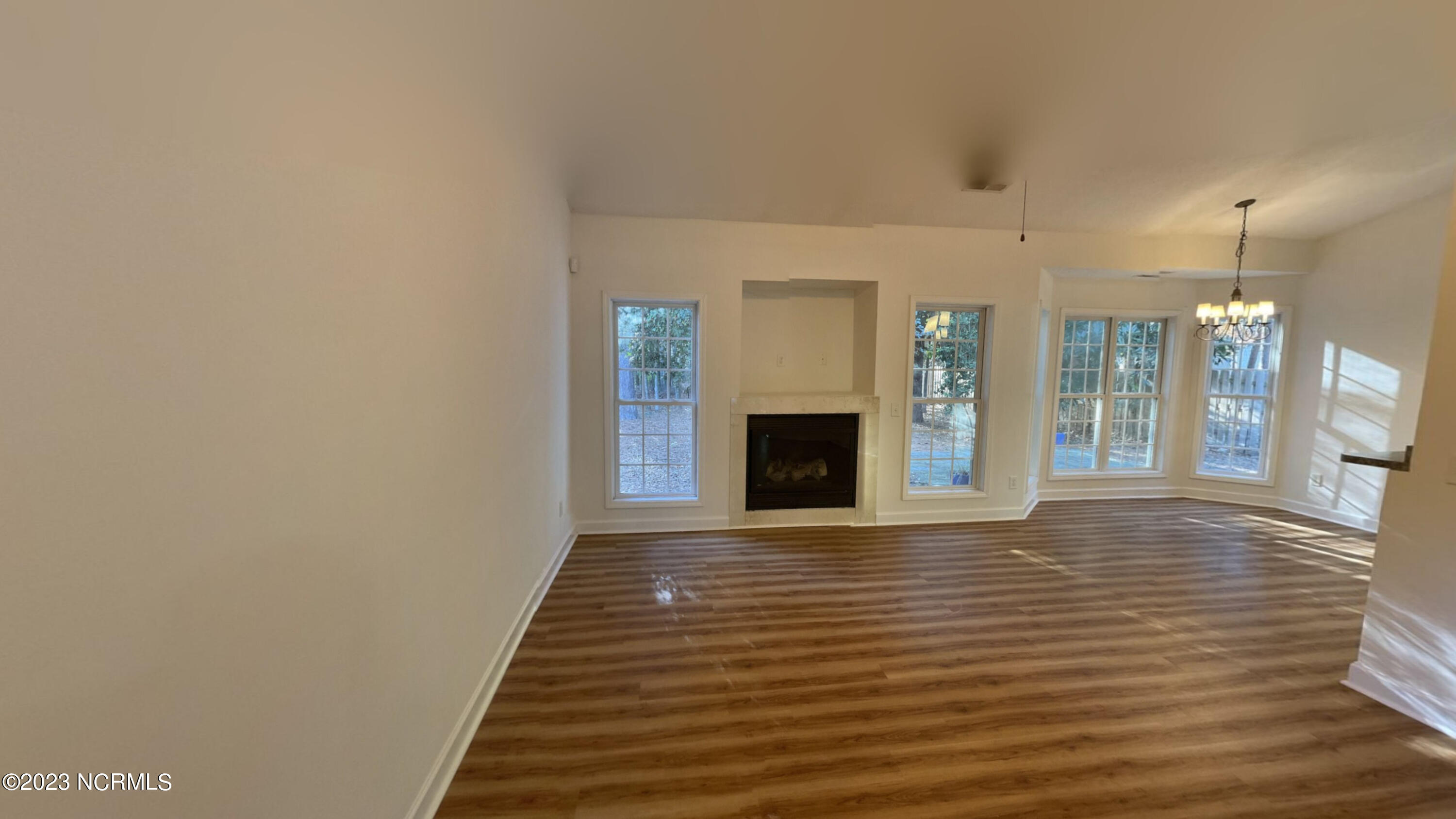 140 E Delaware Avenue