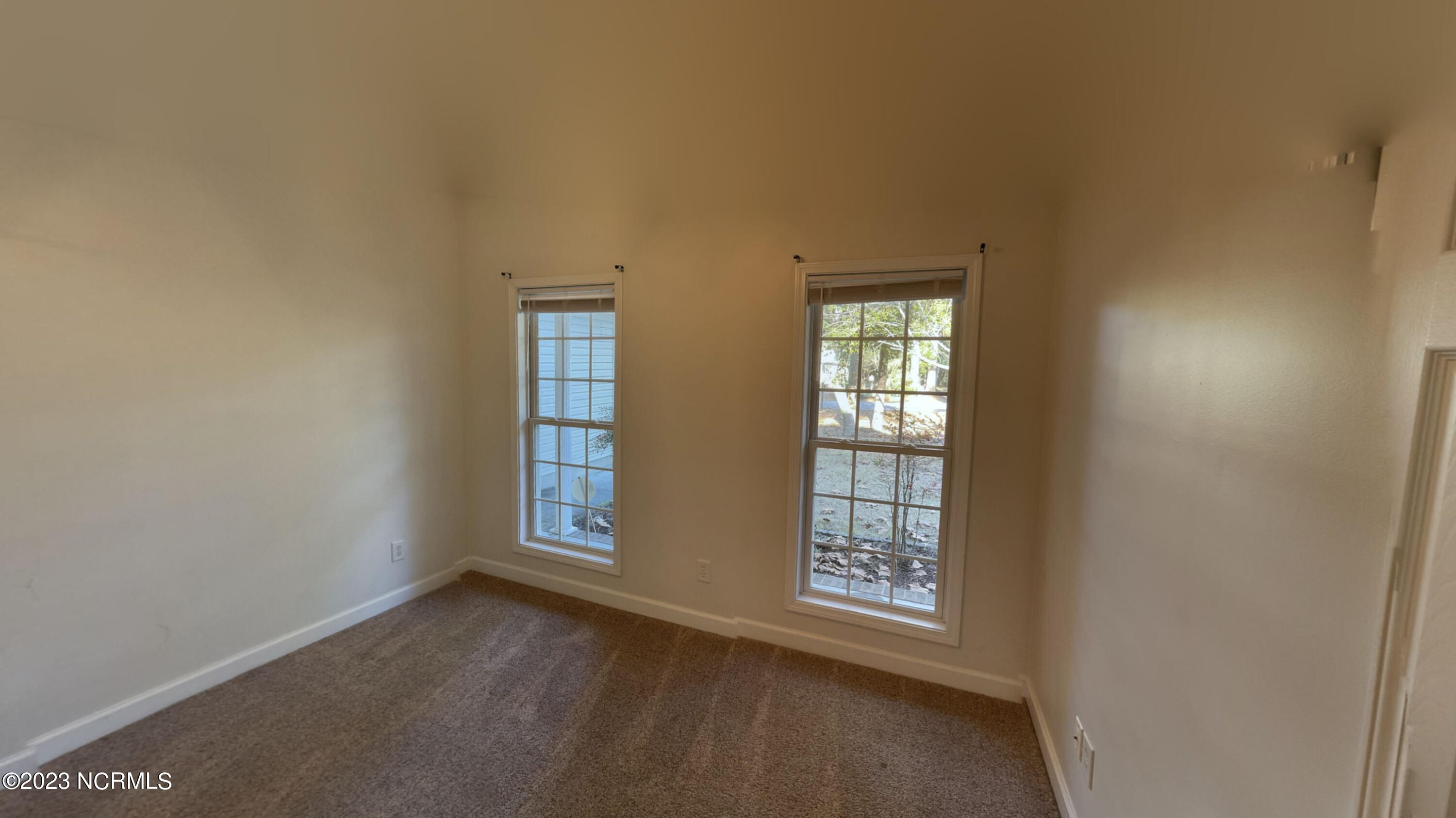 140 E Delaware Avenue