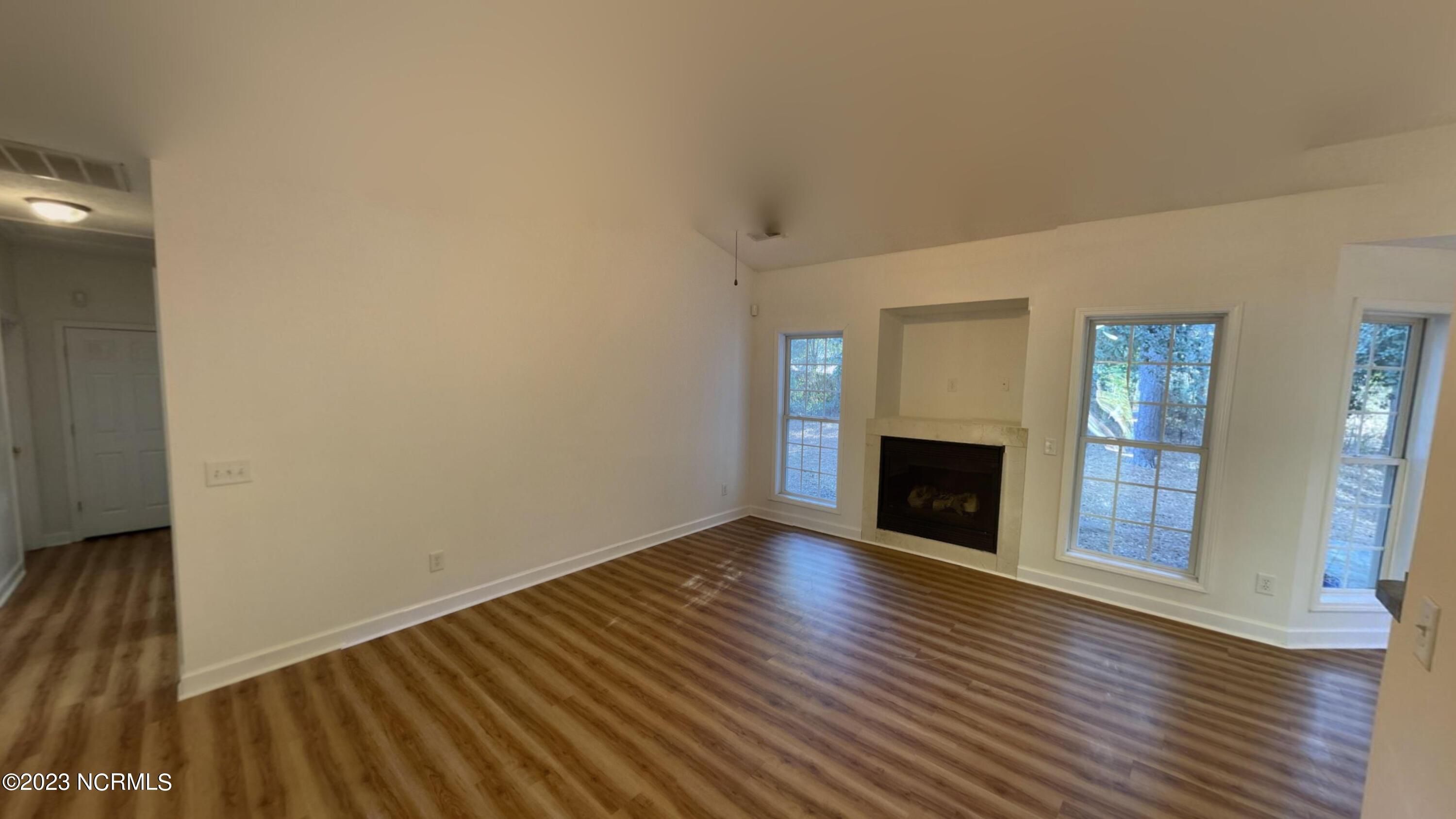 140 E Delaware Avenue