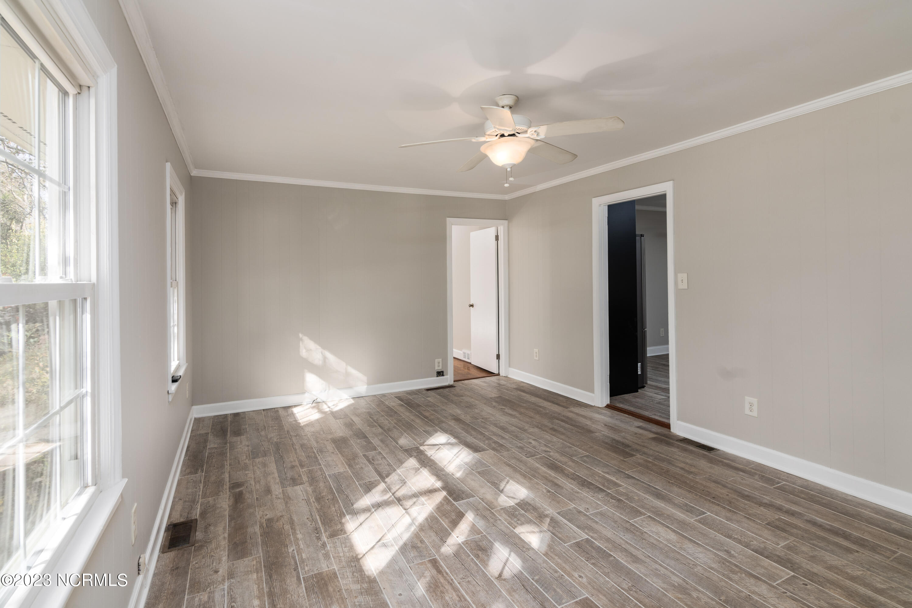 415 E Indiana Avenue