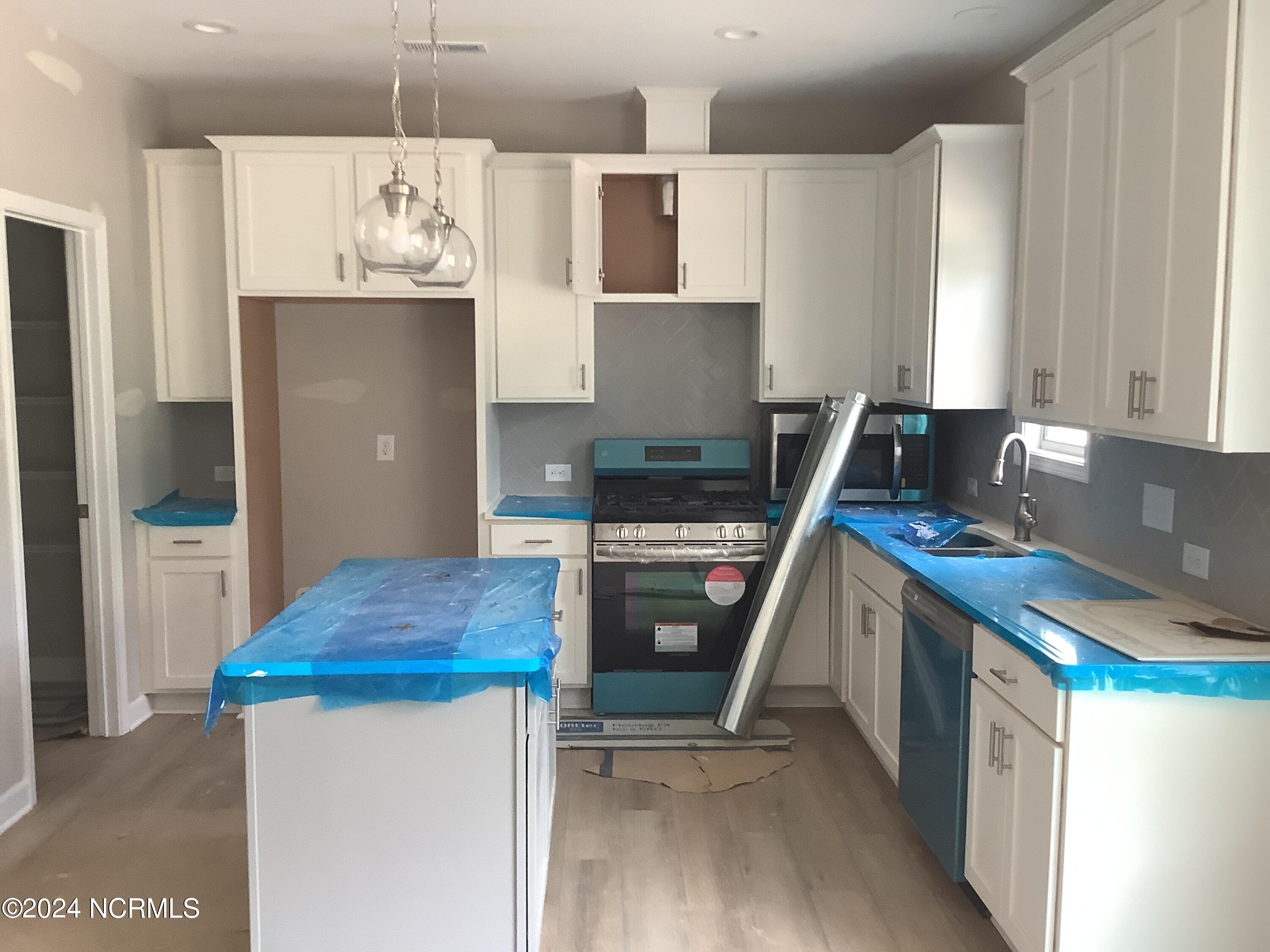 189 Rough Ridge Trail, 10